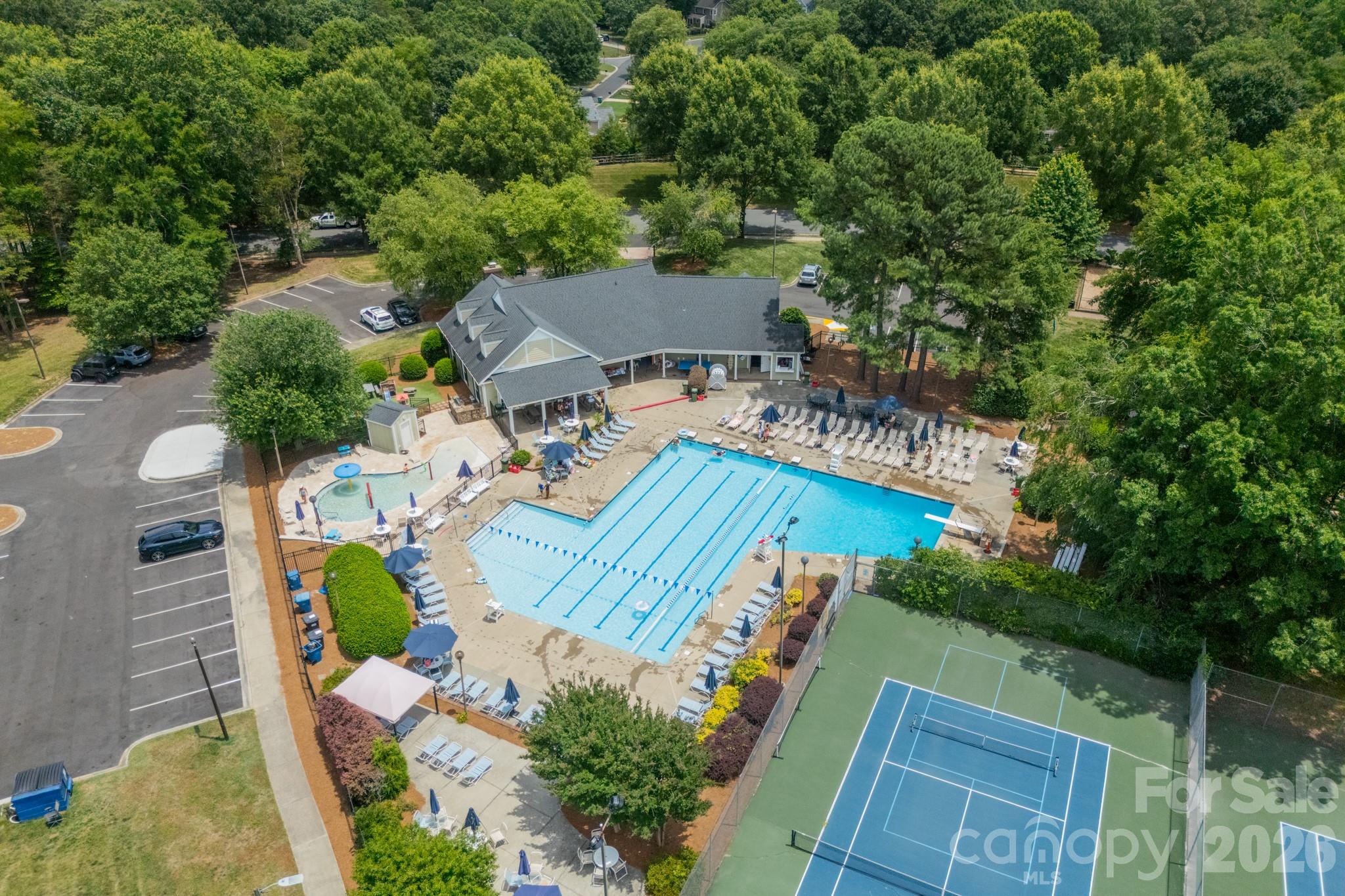 9217 Four Acre Court — Charlotte