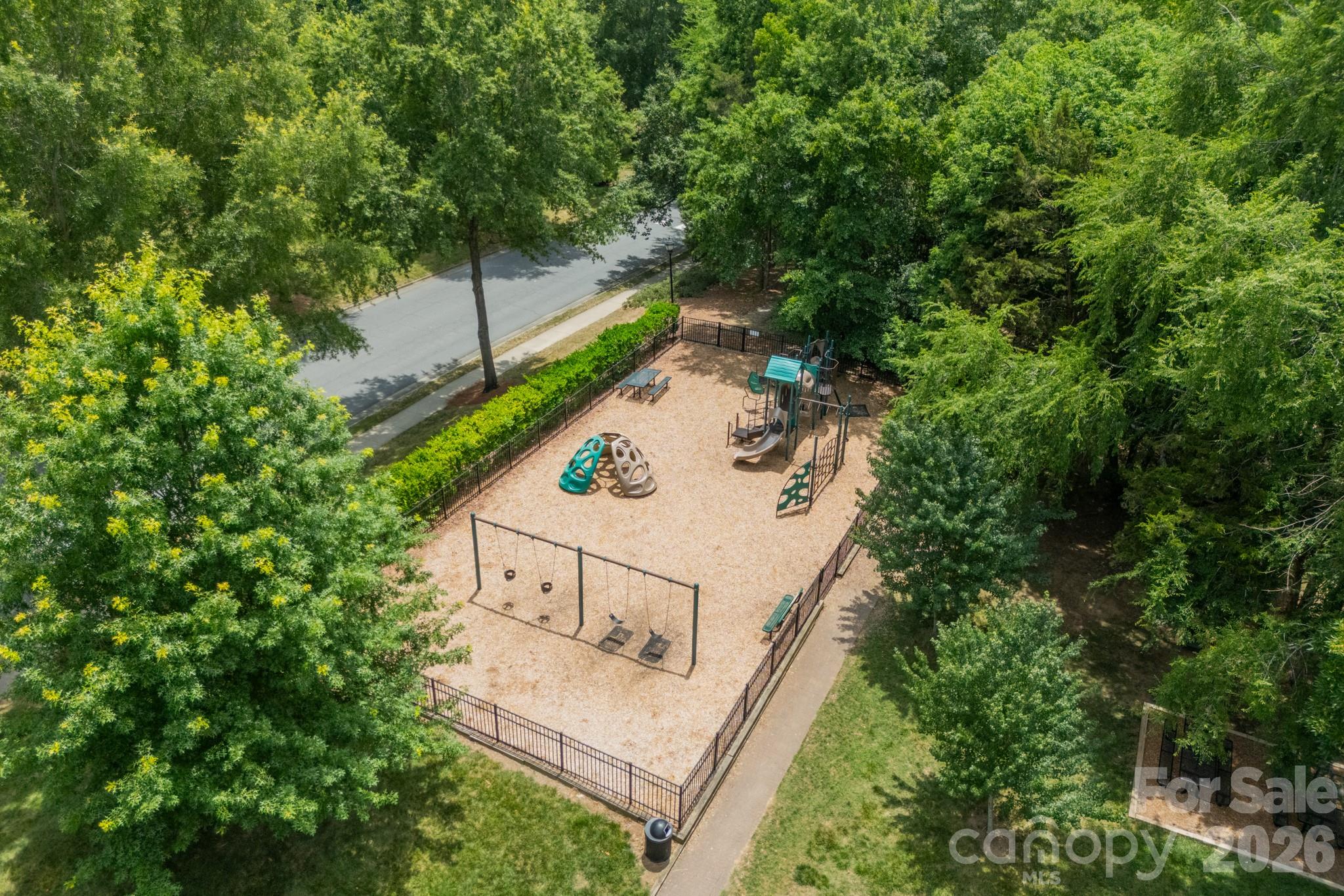 9217 Four Acre Court — Charlotte