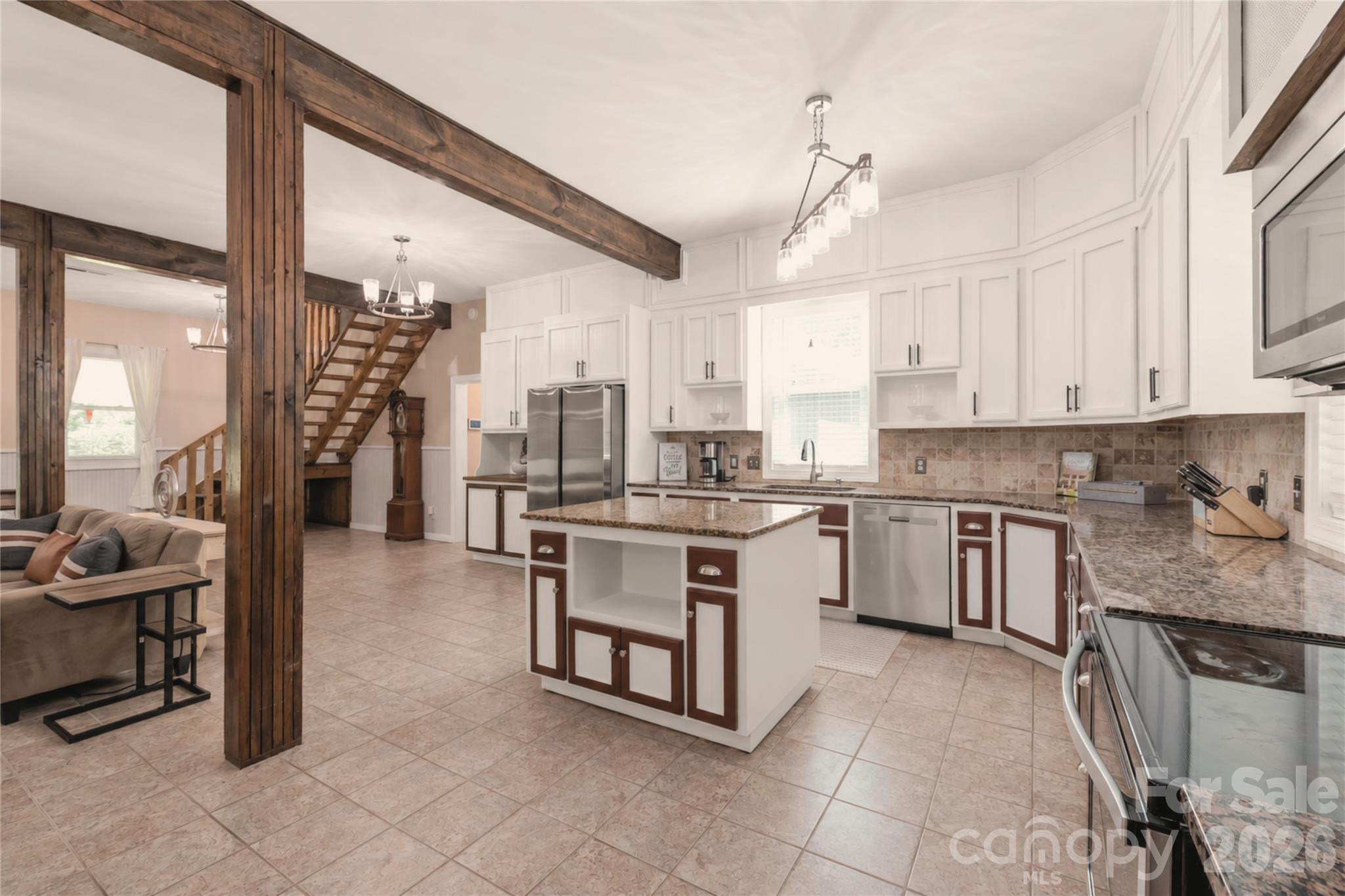 1241 Sierra Road #20 — York