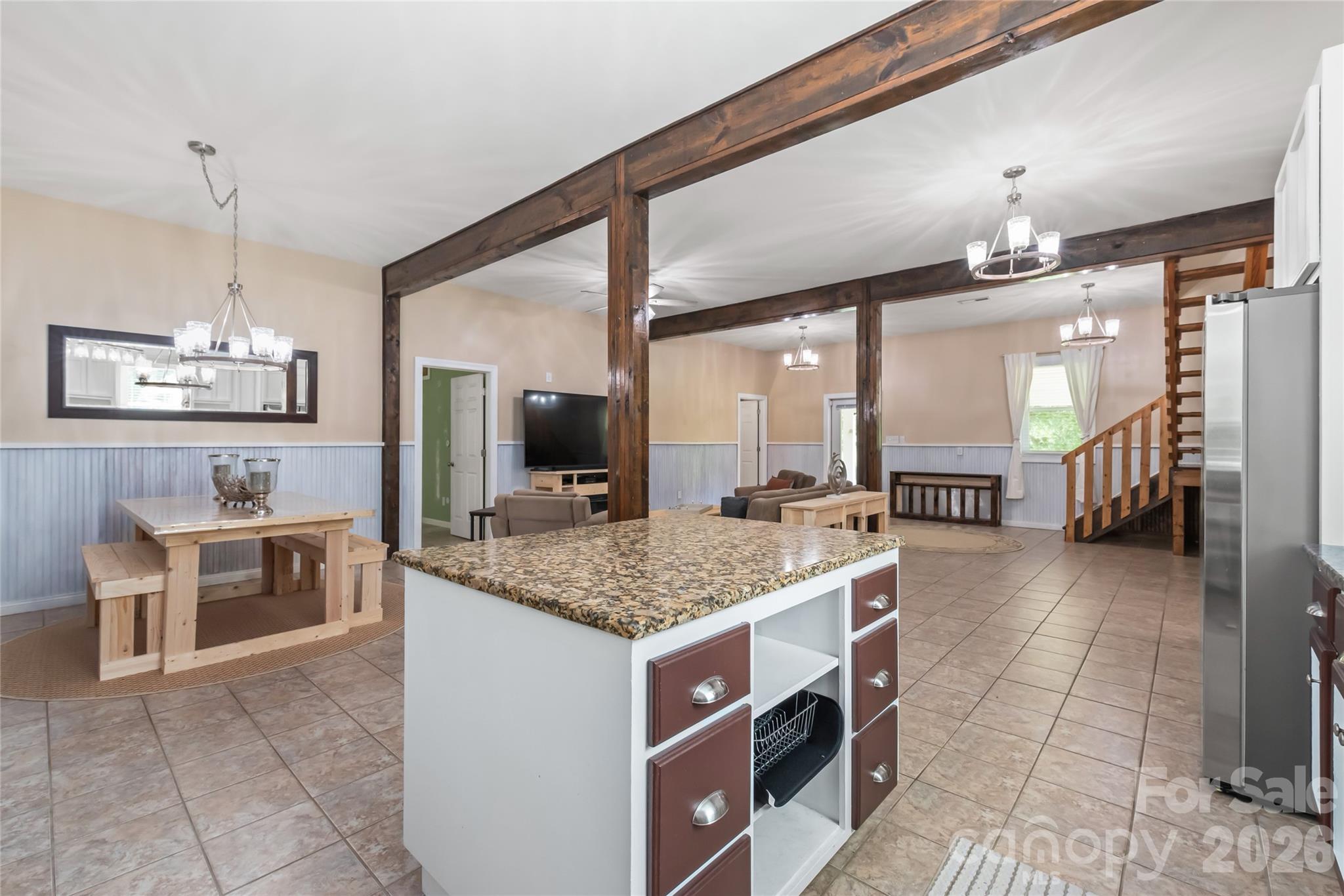 1241 Sierra Road #20 — York