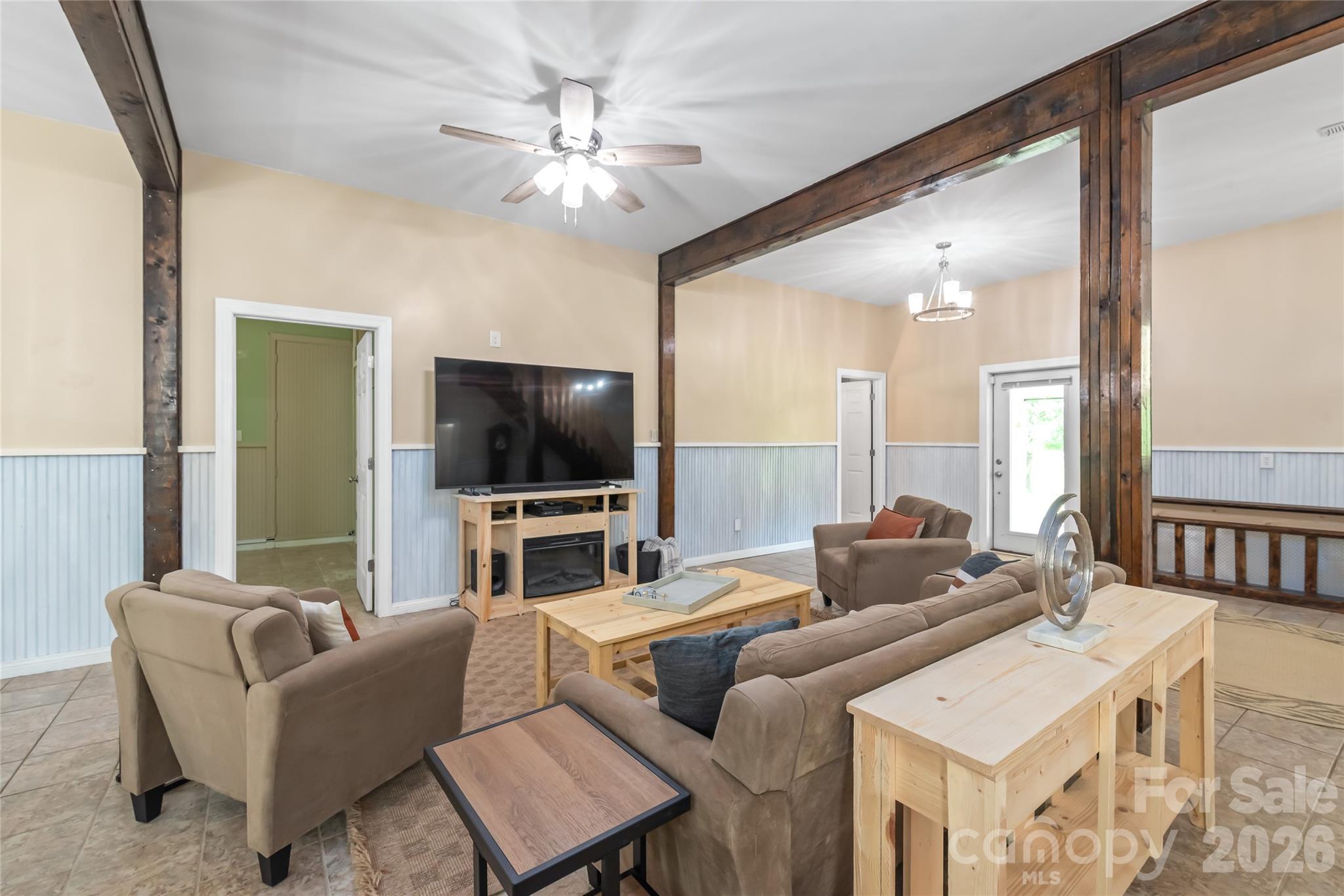 1241 Sierra Road #20 — York