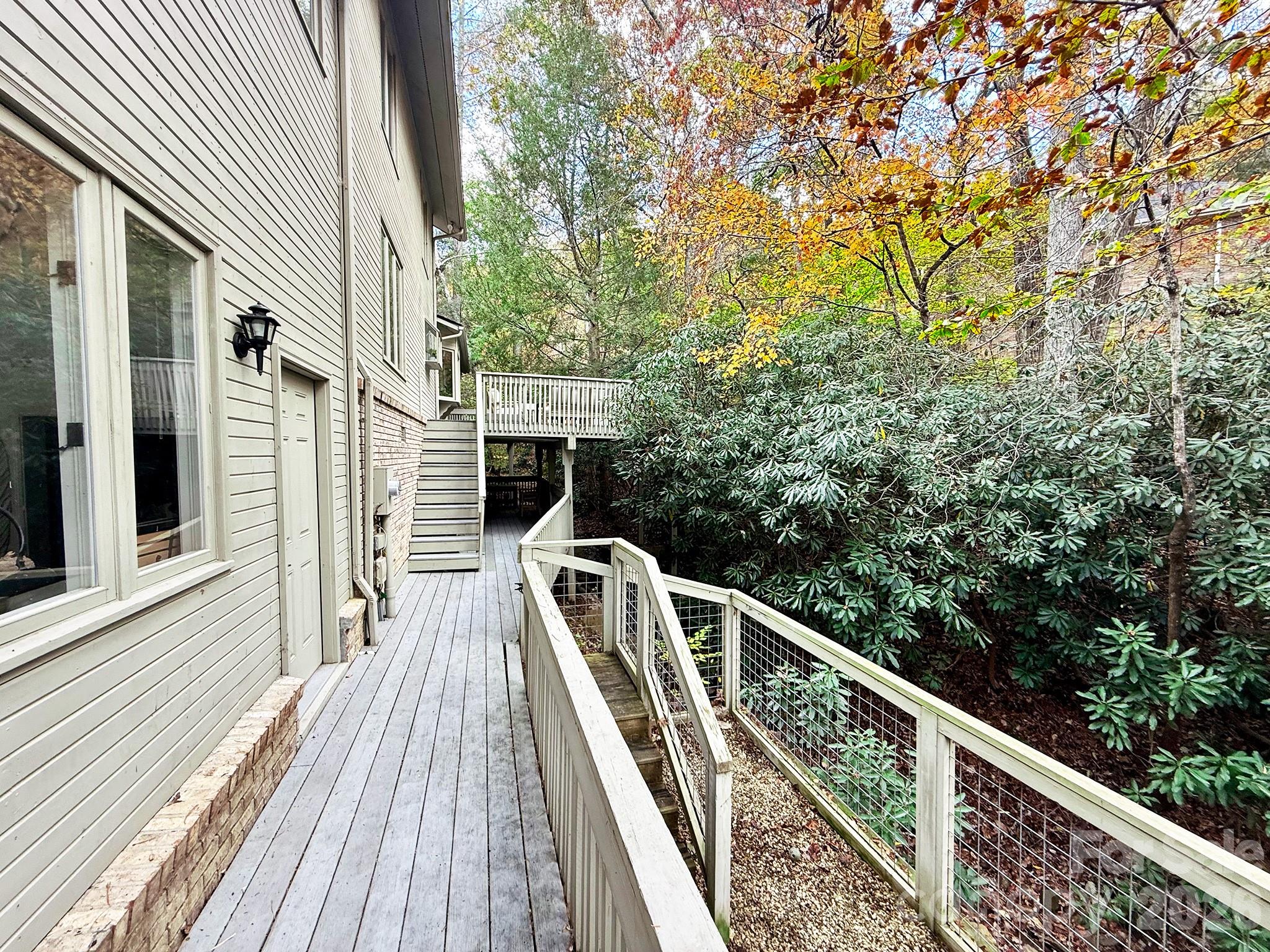 305 E Sondley Drive — Asheville