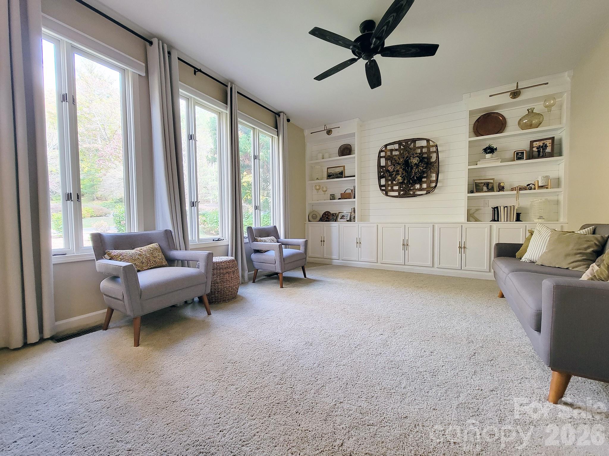 305 E Sondley Drive — Asheville