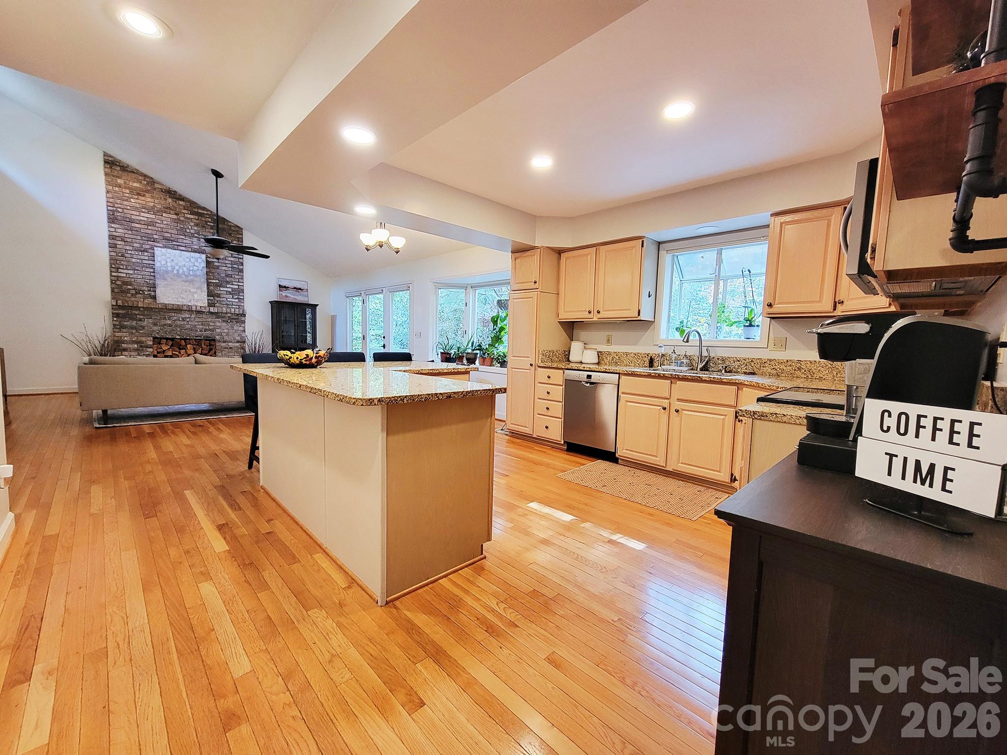 305 E Sondley Drive — Asheville