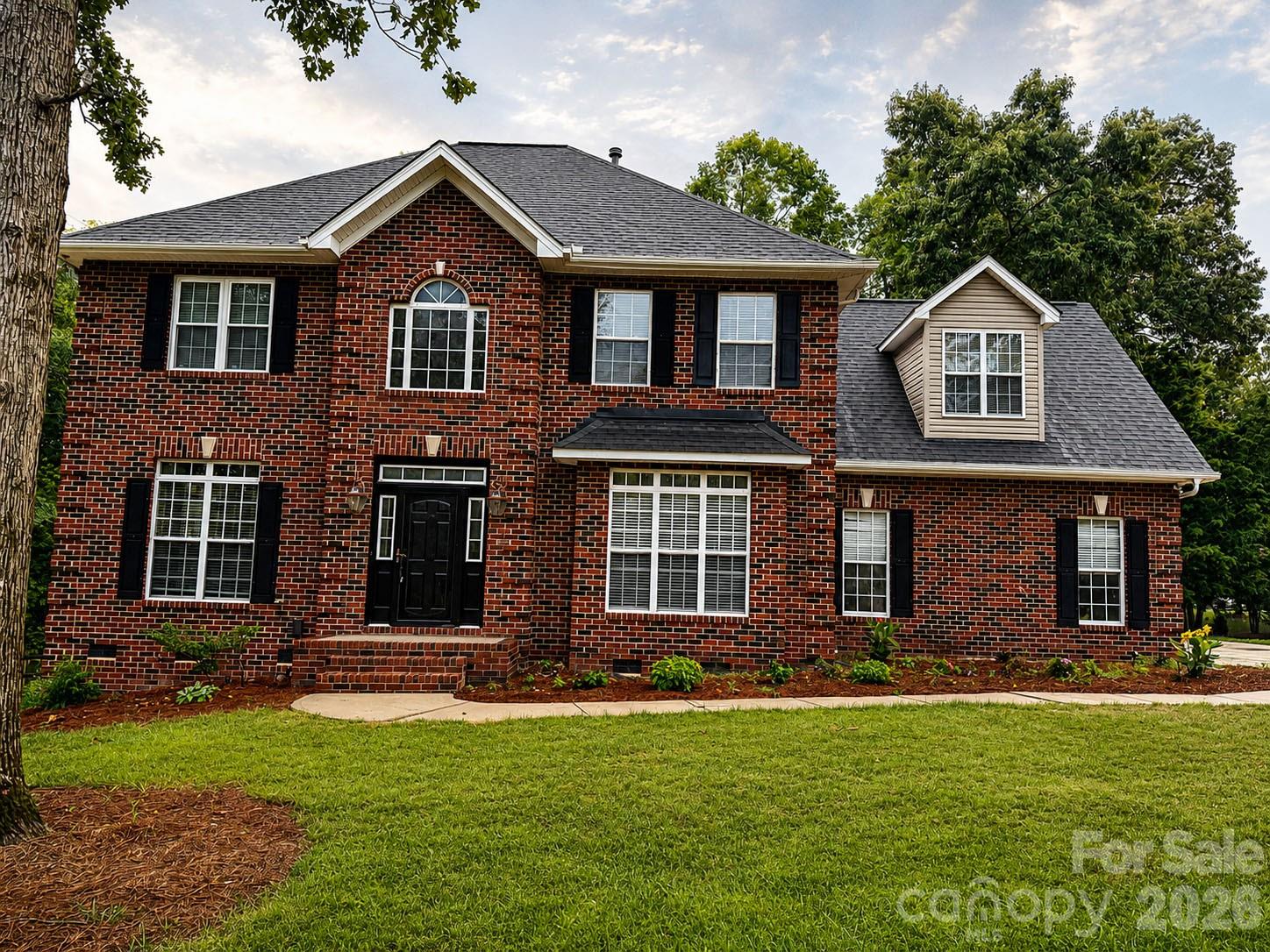 1914 Grigg Lane — Waxhaw