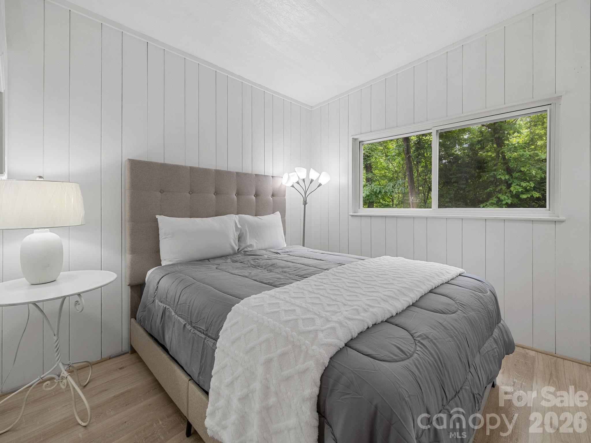 41 Red Bird Road — Tryon