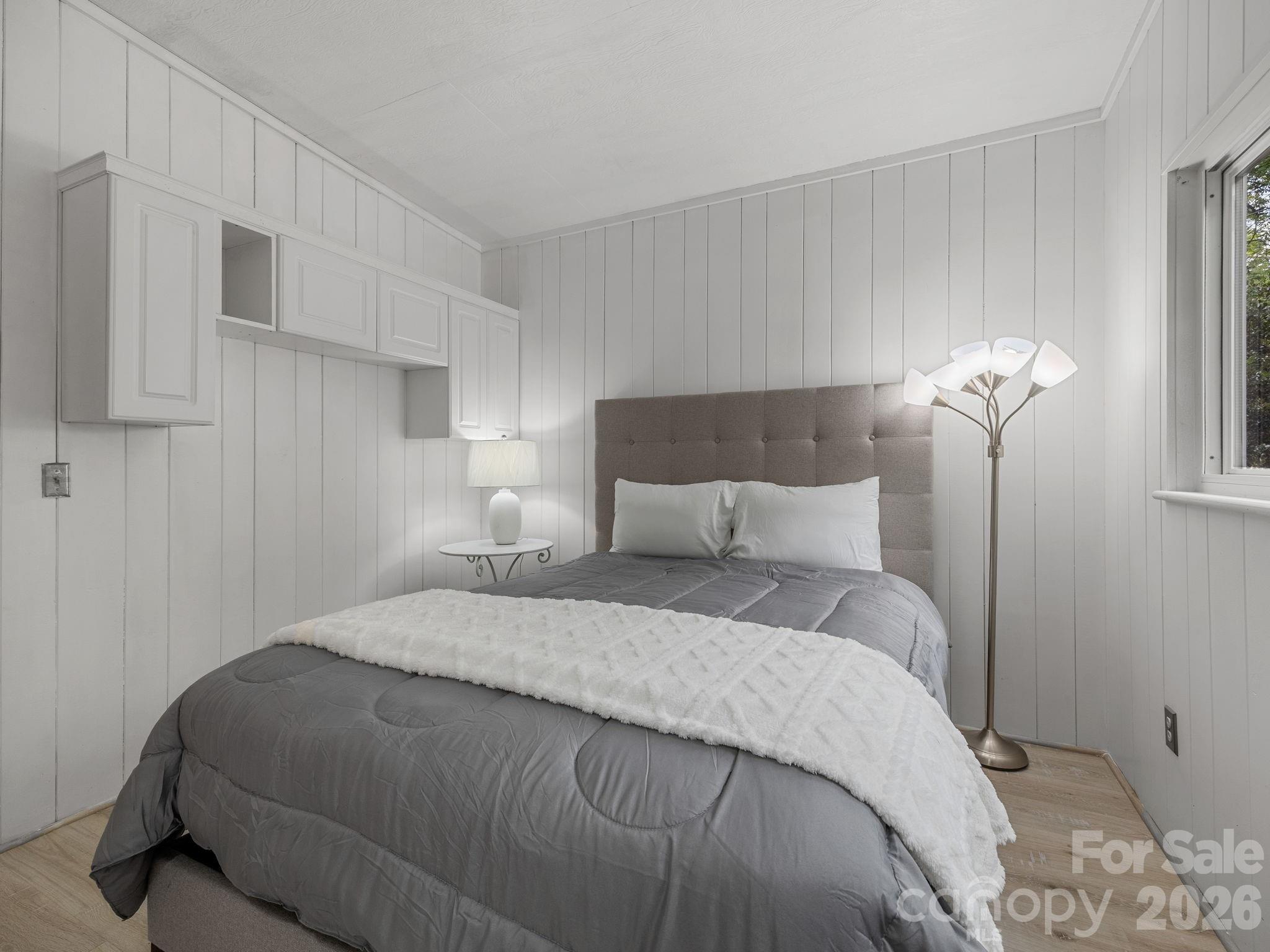 41 Red Bird Road — Tryon