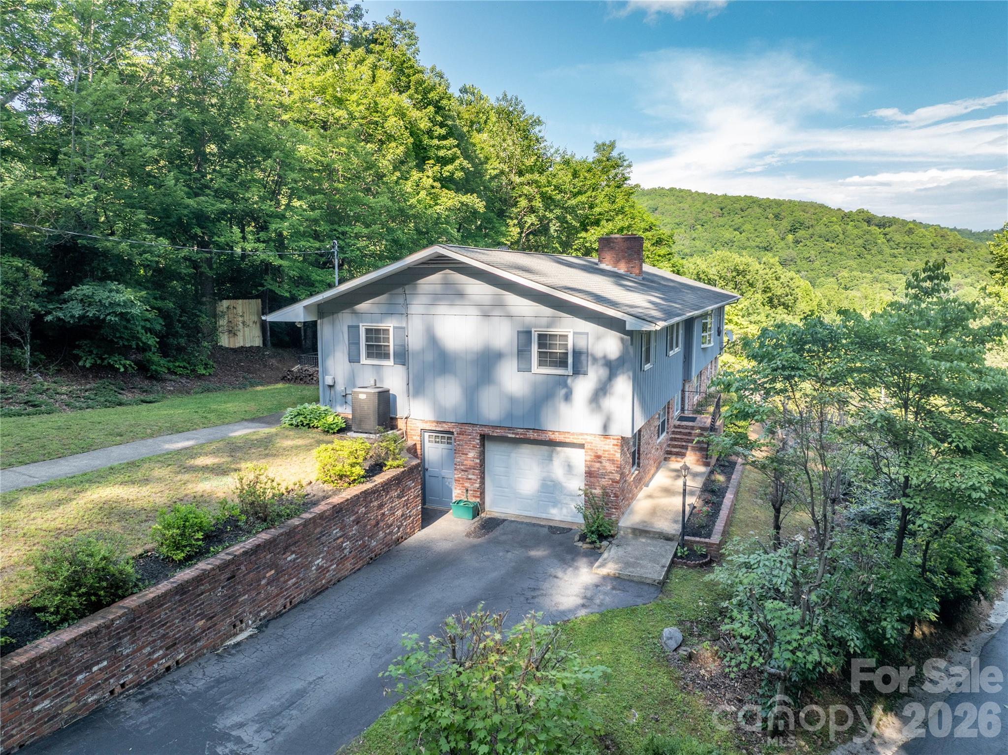 45 Mountain View Avenue — Black Mountain