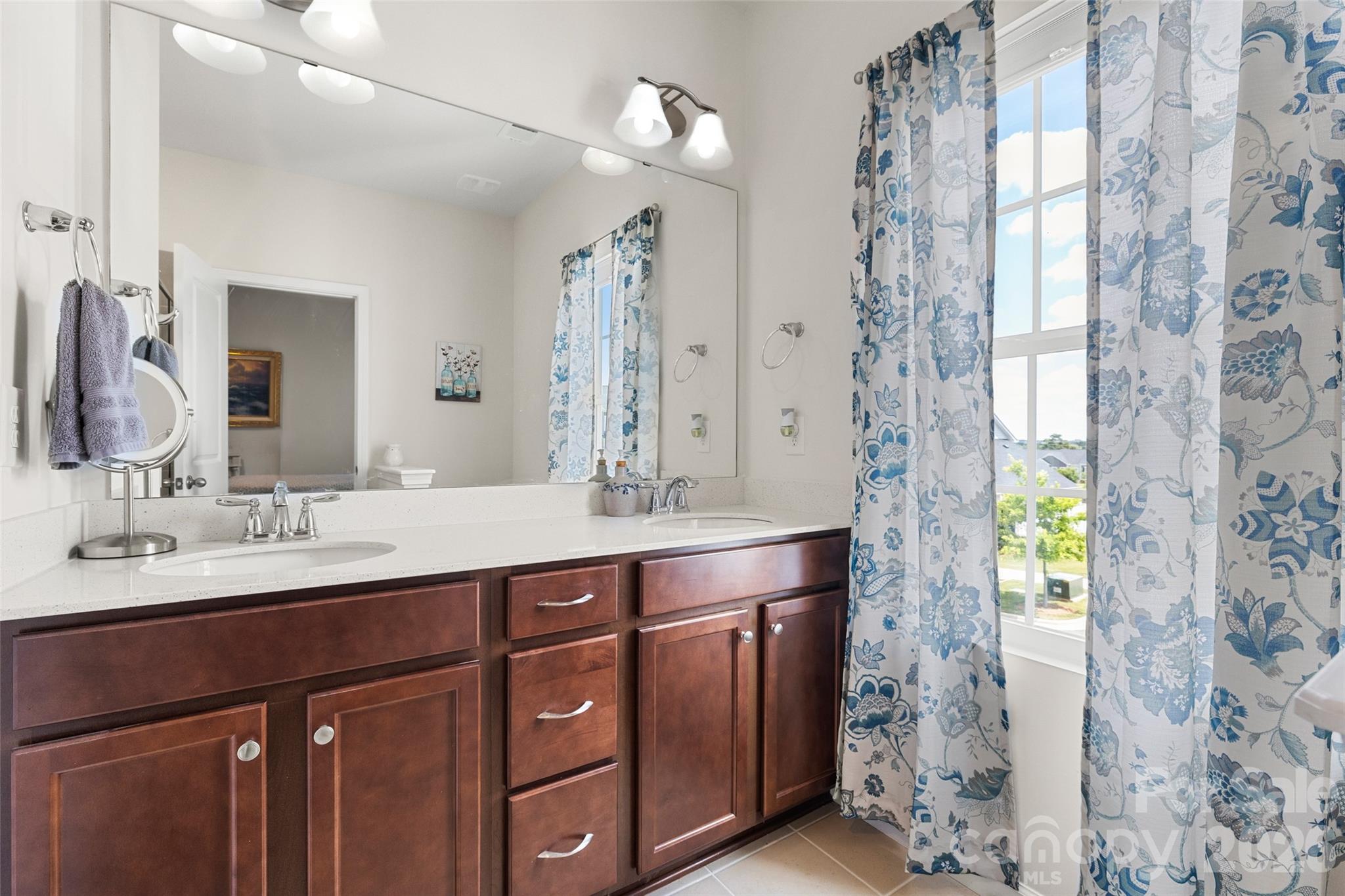 1028 Beatty Woods Drive — Belmont