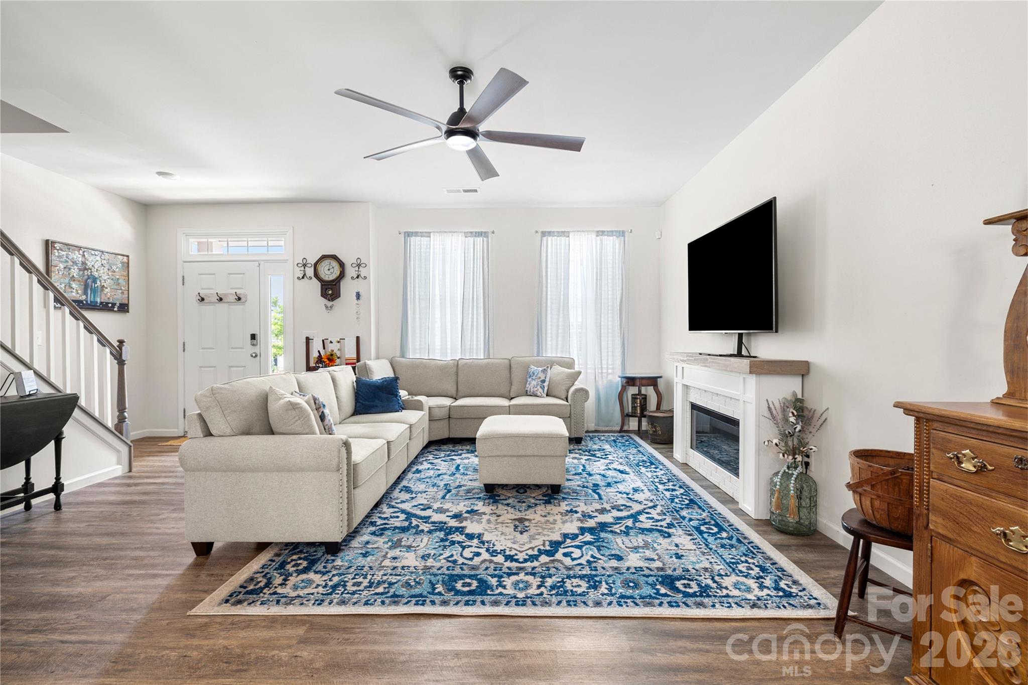 1028 Beatty Woods Drive — Belmont