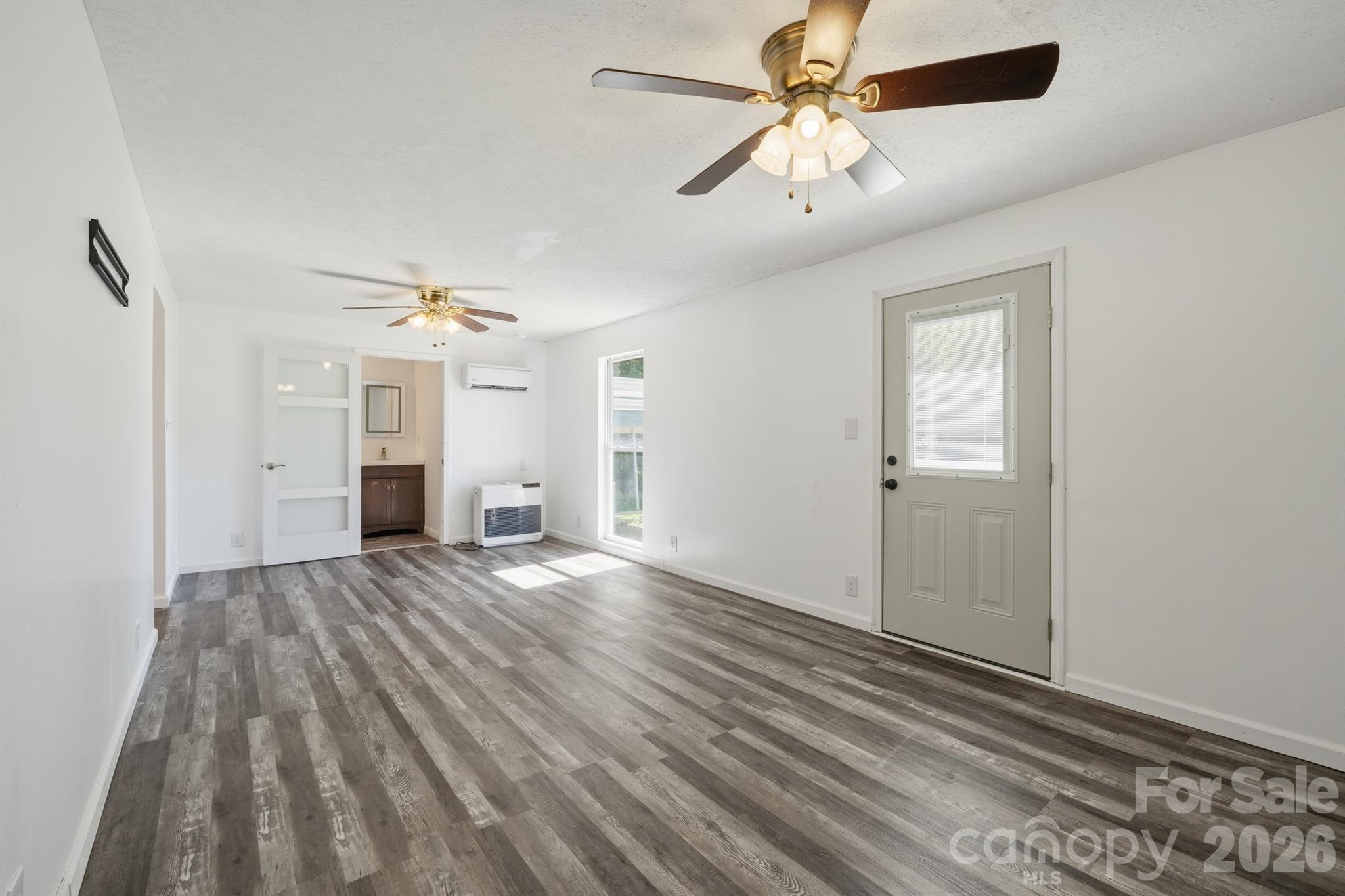 547 Pea Ridge Street — Morganton