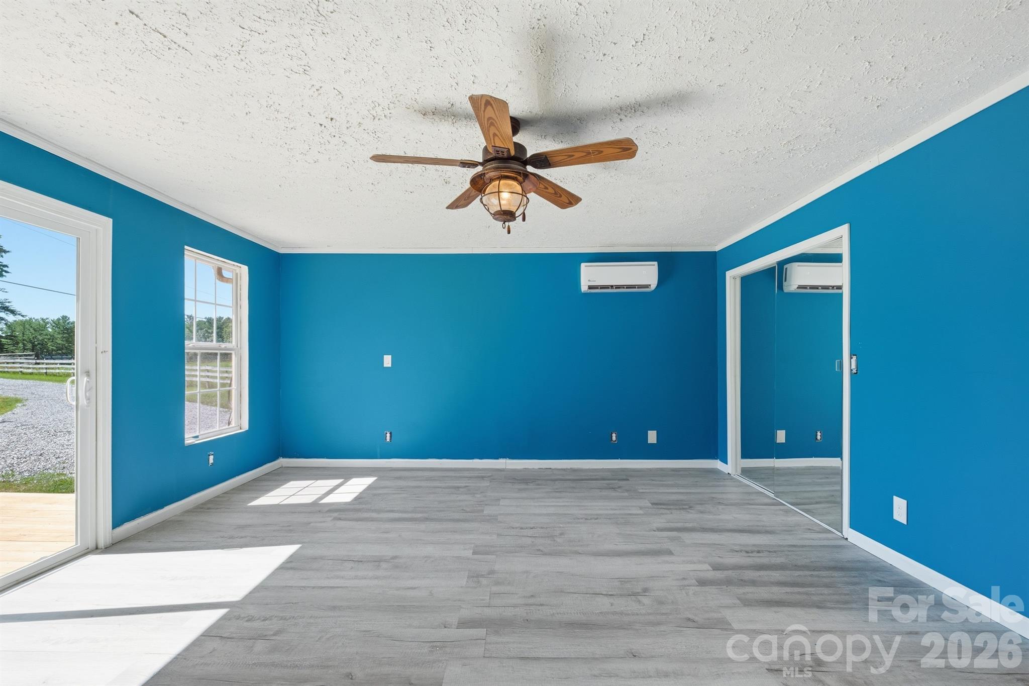 547 Pea Ridge Street — Morganton