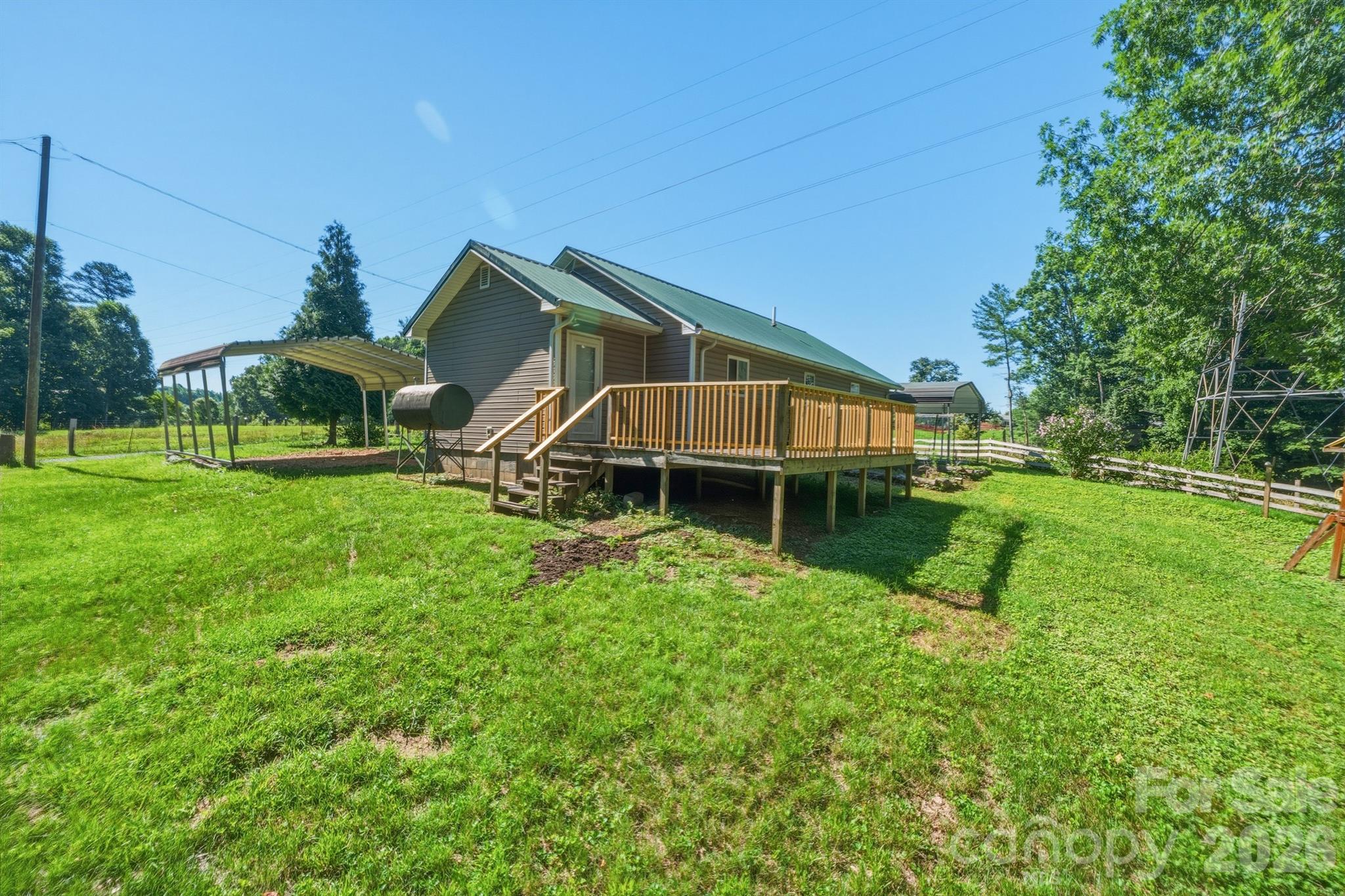 547 Pea Ridge Street — Morganton