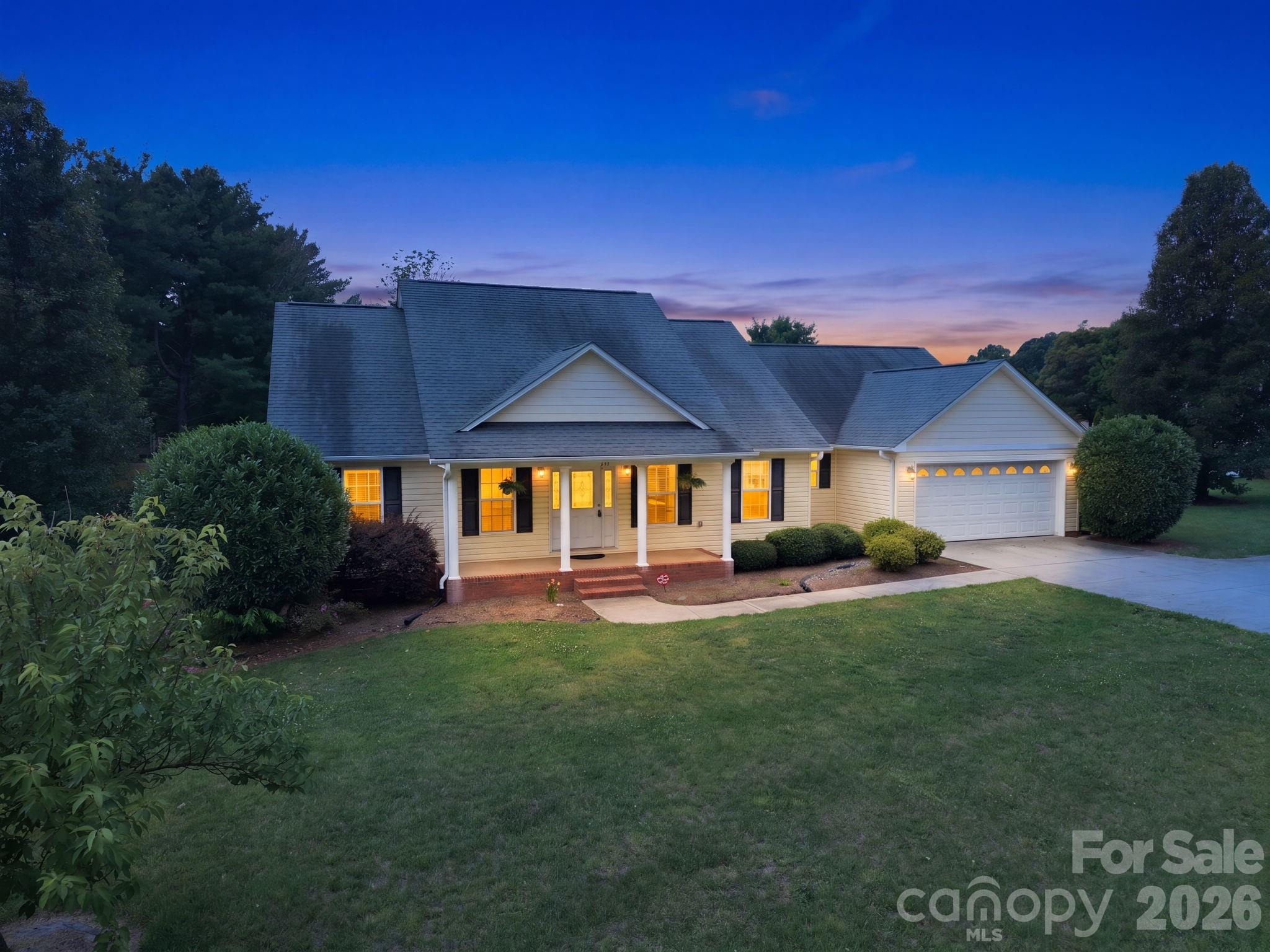 210 Jane Sowers Road — Statesville