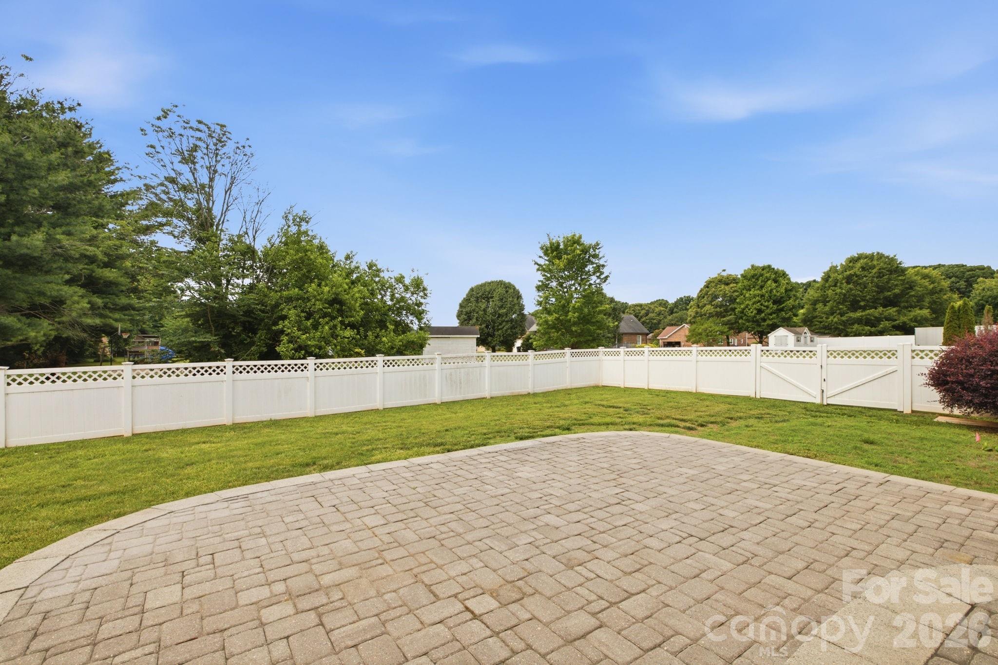 210 Jane Sowers Road — Statesville