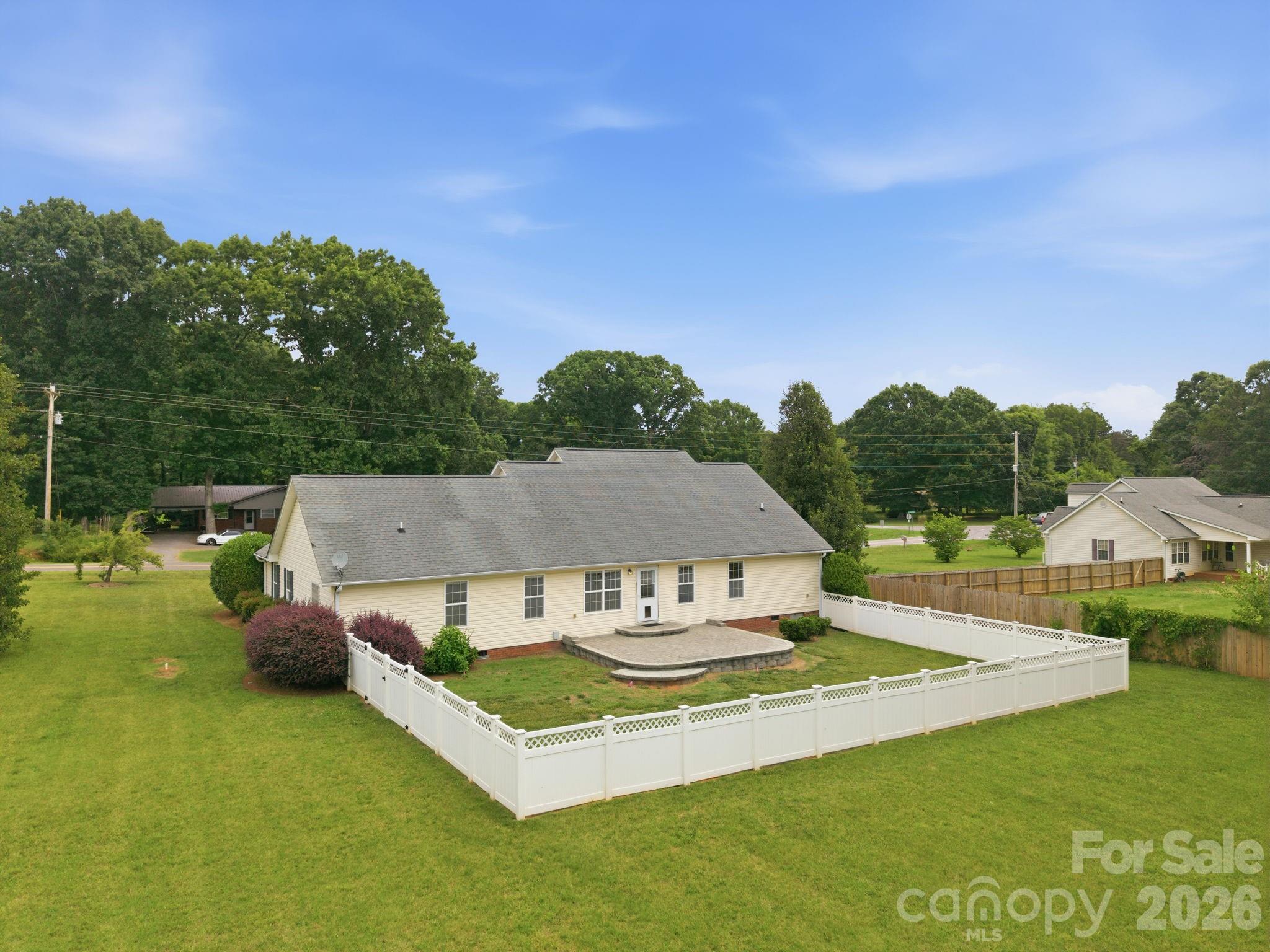 210 Jane Sowers Road — Statesville