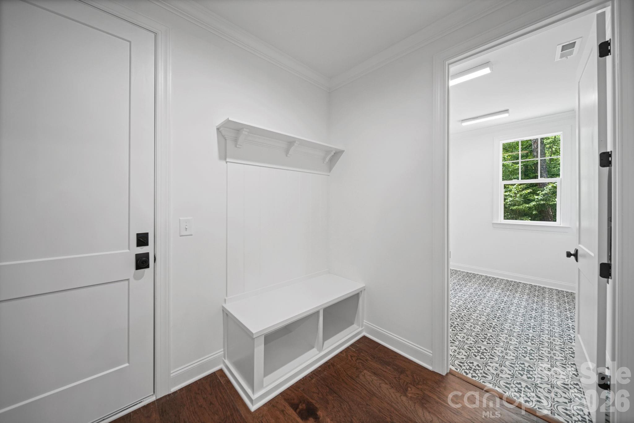 4024 Red Hill Way — Denver
