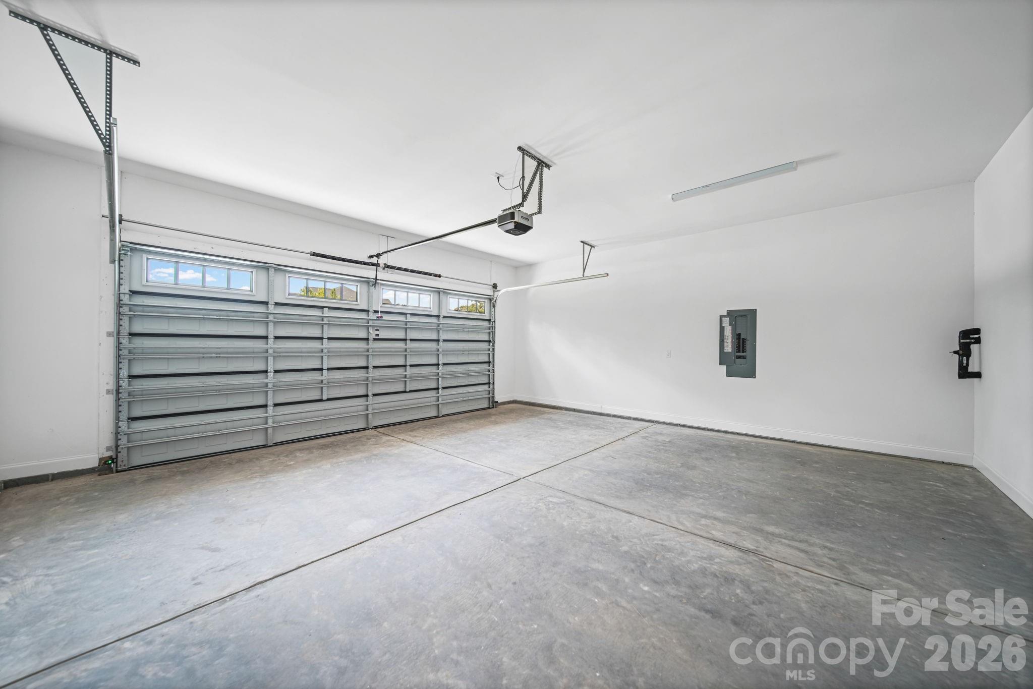 4024 Red Hill Way — Denver