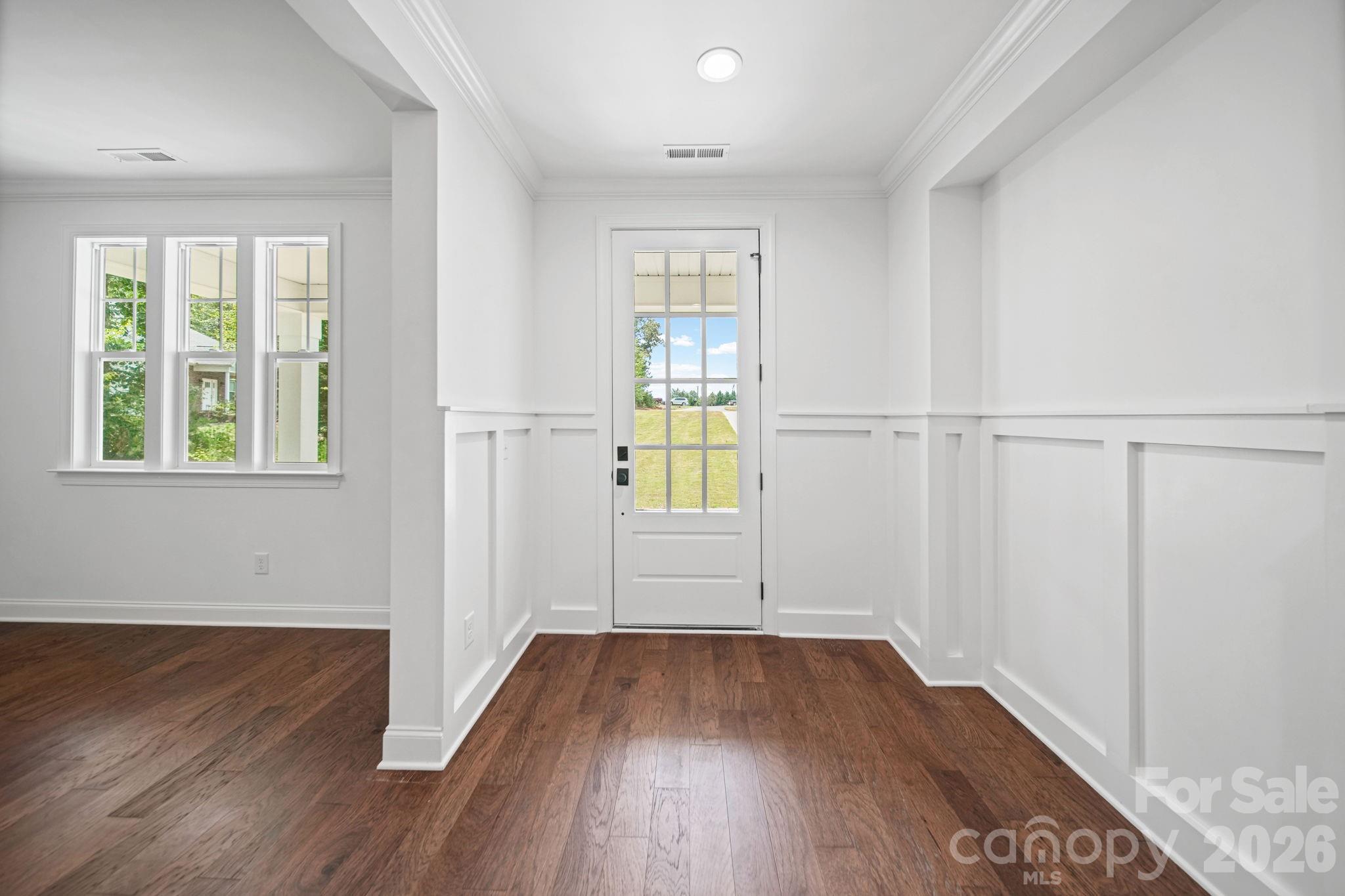 4024 Red Hill Way — Denver