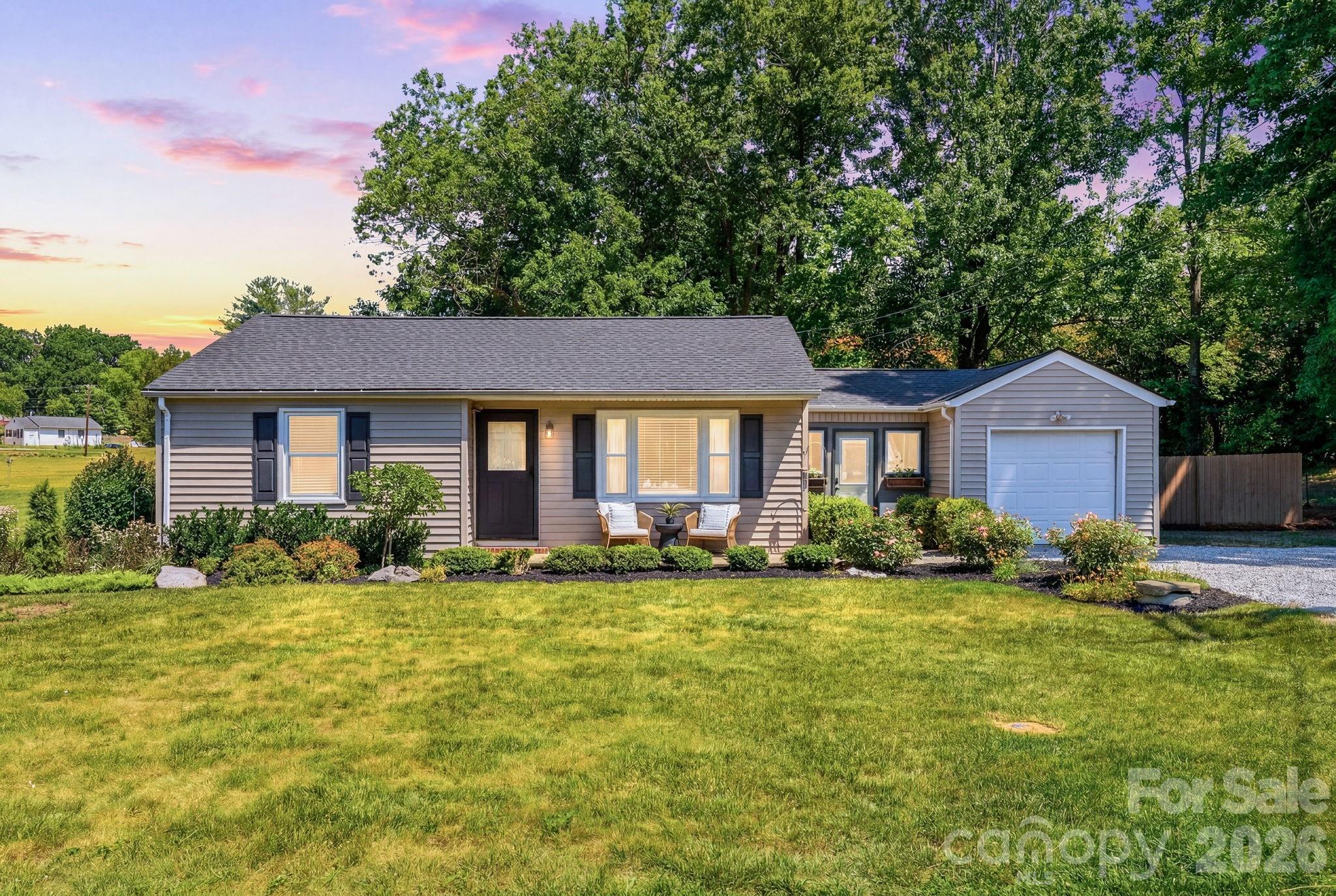 2758 Martin Street — Walkertown