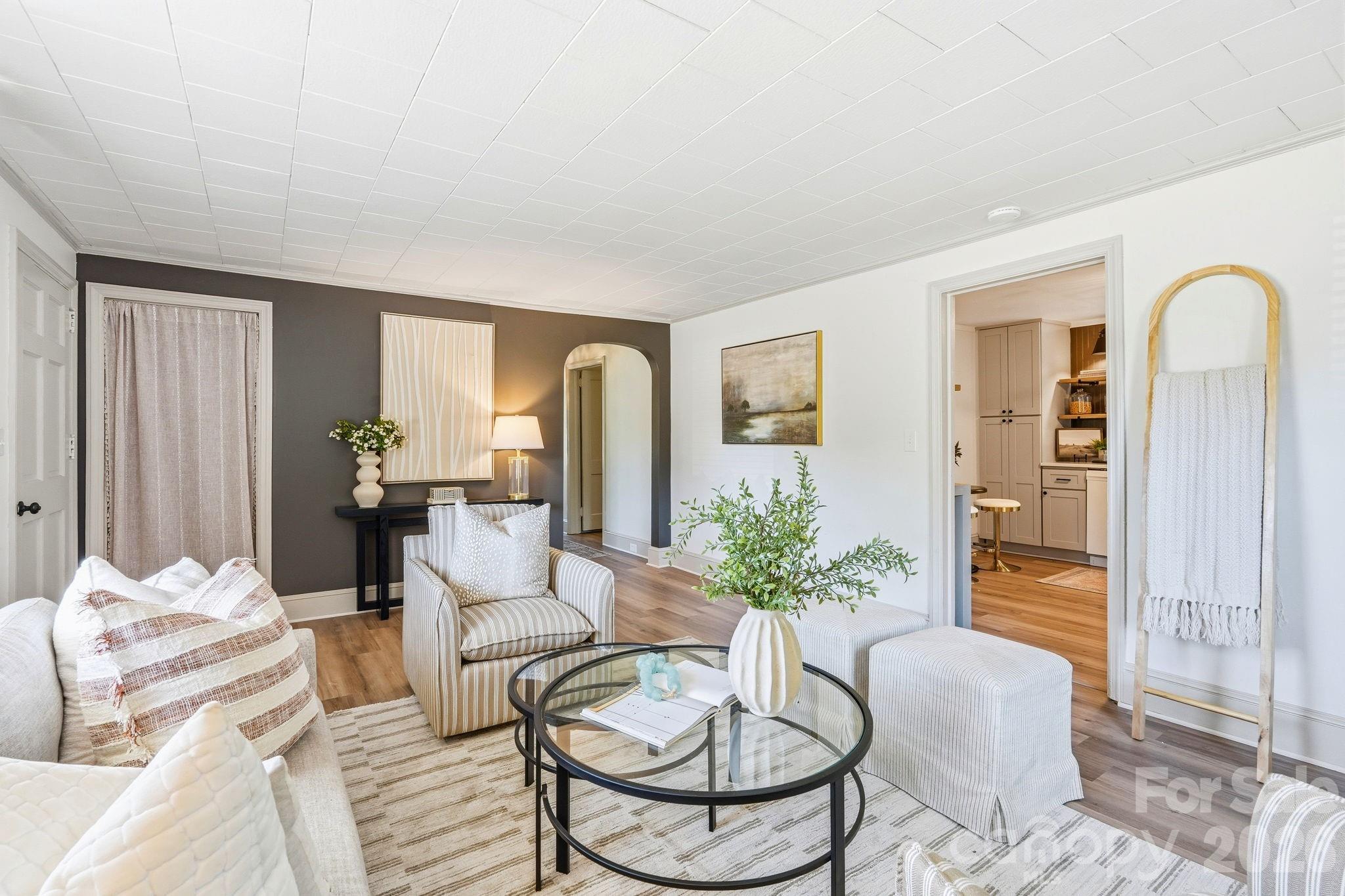 2758 Martin Street — Walkertown