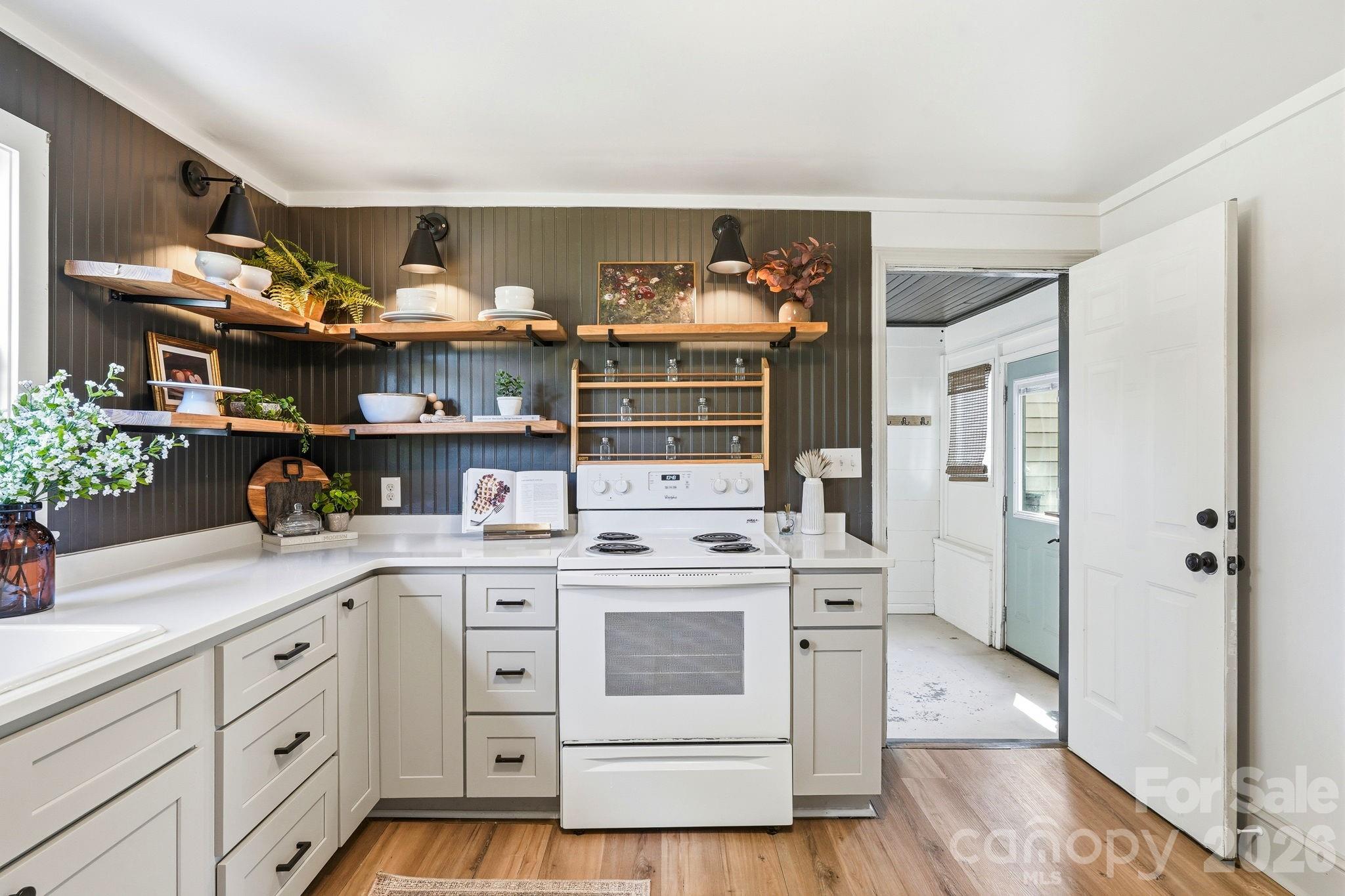 2758 Martin Street — Walkertown