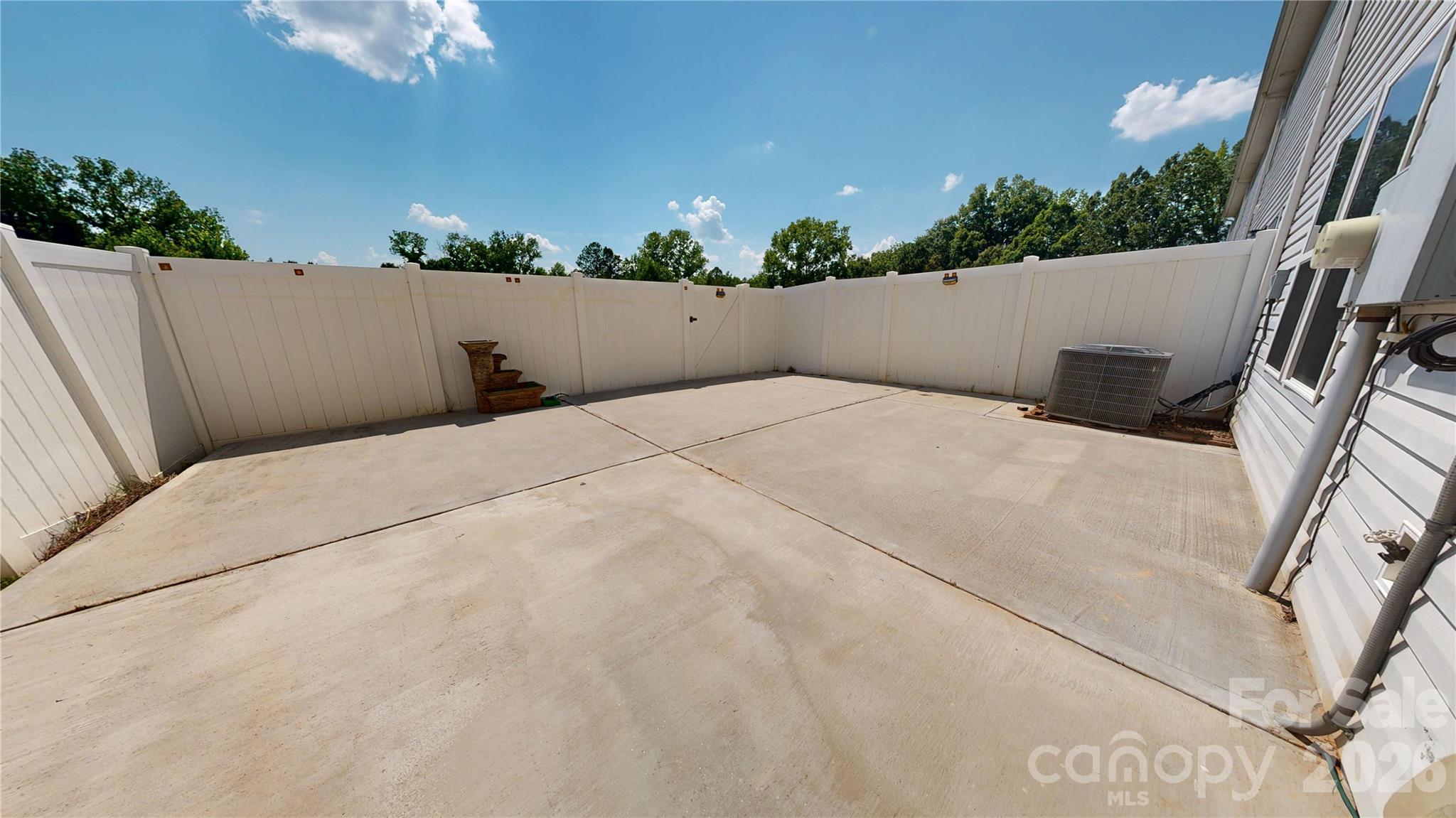 447 Tayberry Lane — Fort Mill