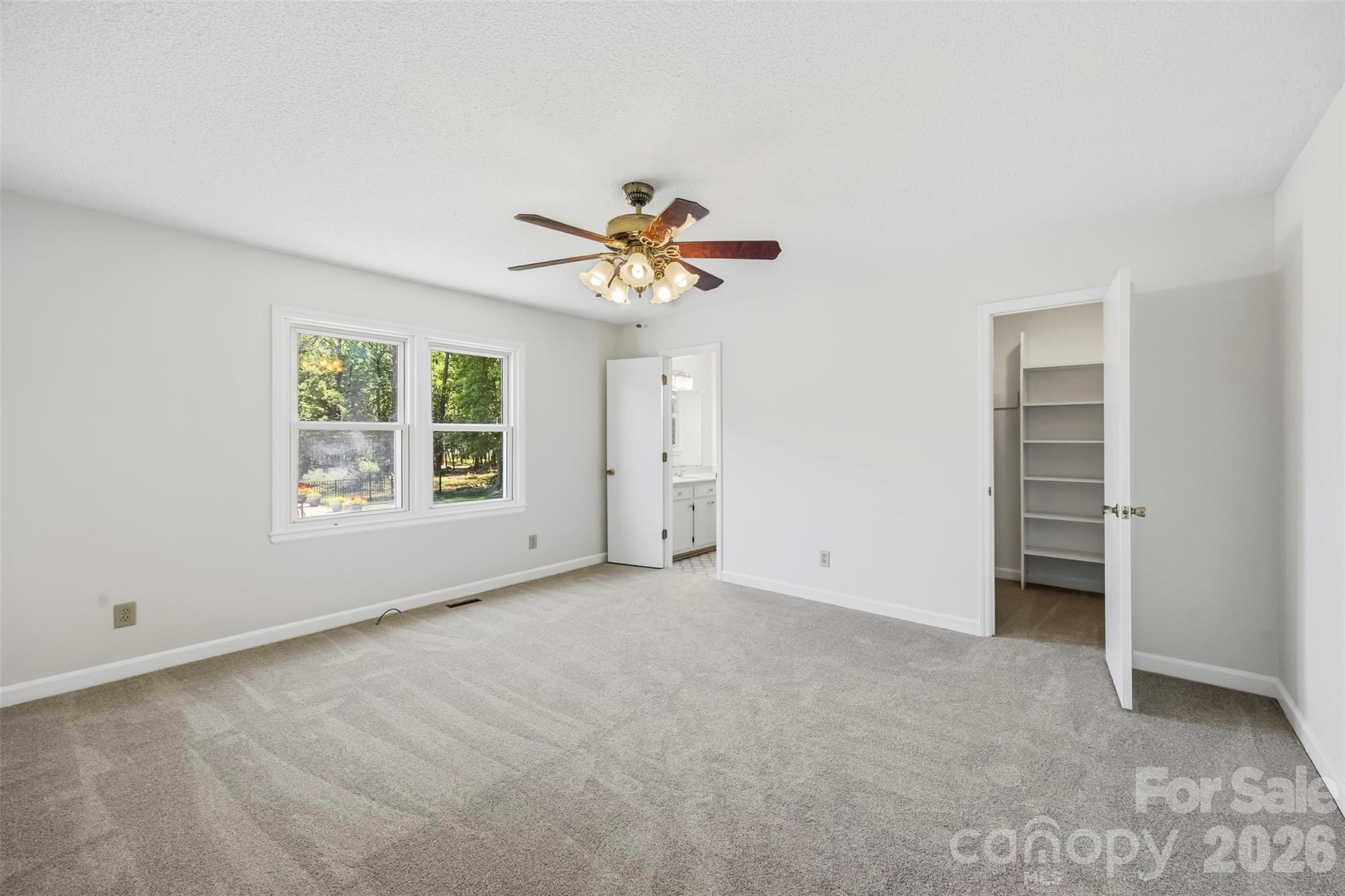 3447 Lake Shore Road S — Denver
