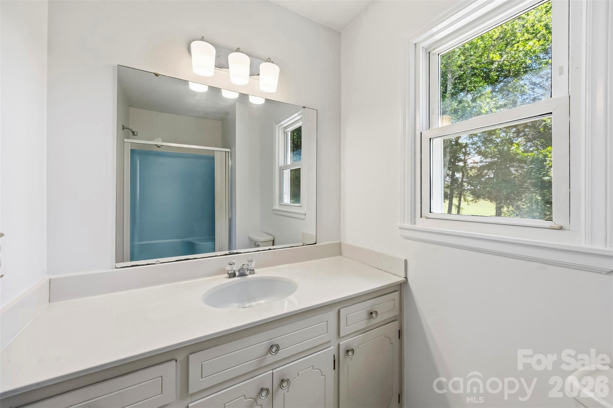 3447 Lake Shore Road S — Denver