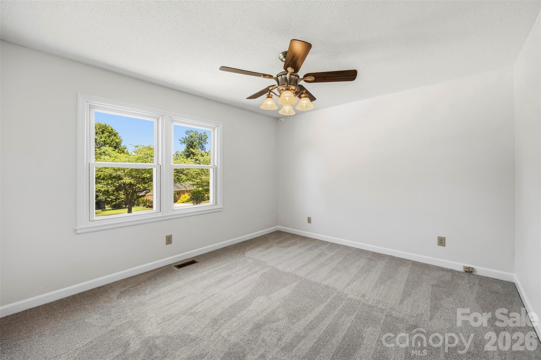 3447 Lake Shore Road S — Denver
