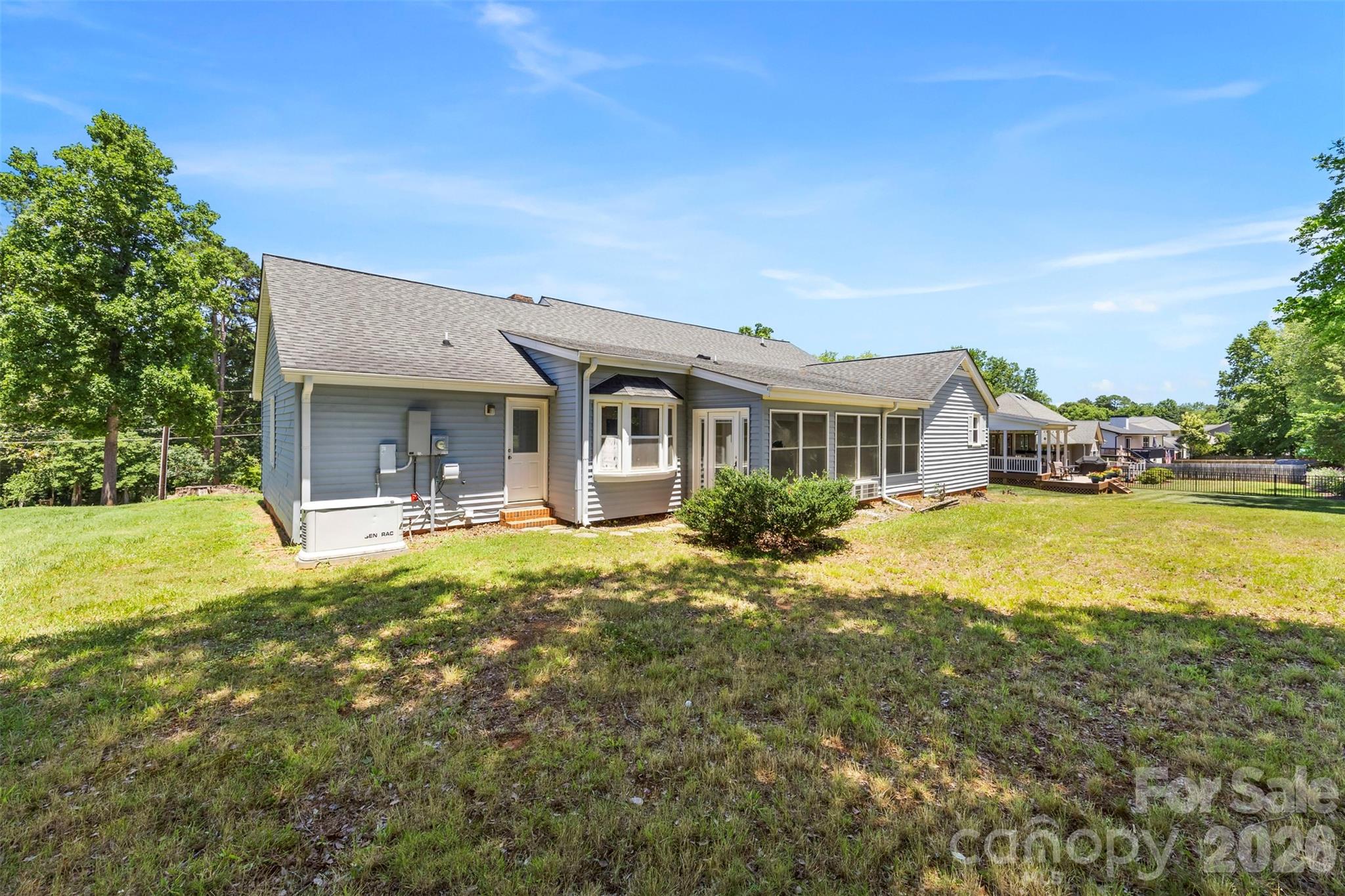 3447 Lake Shore Road S — Denver