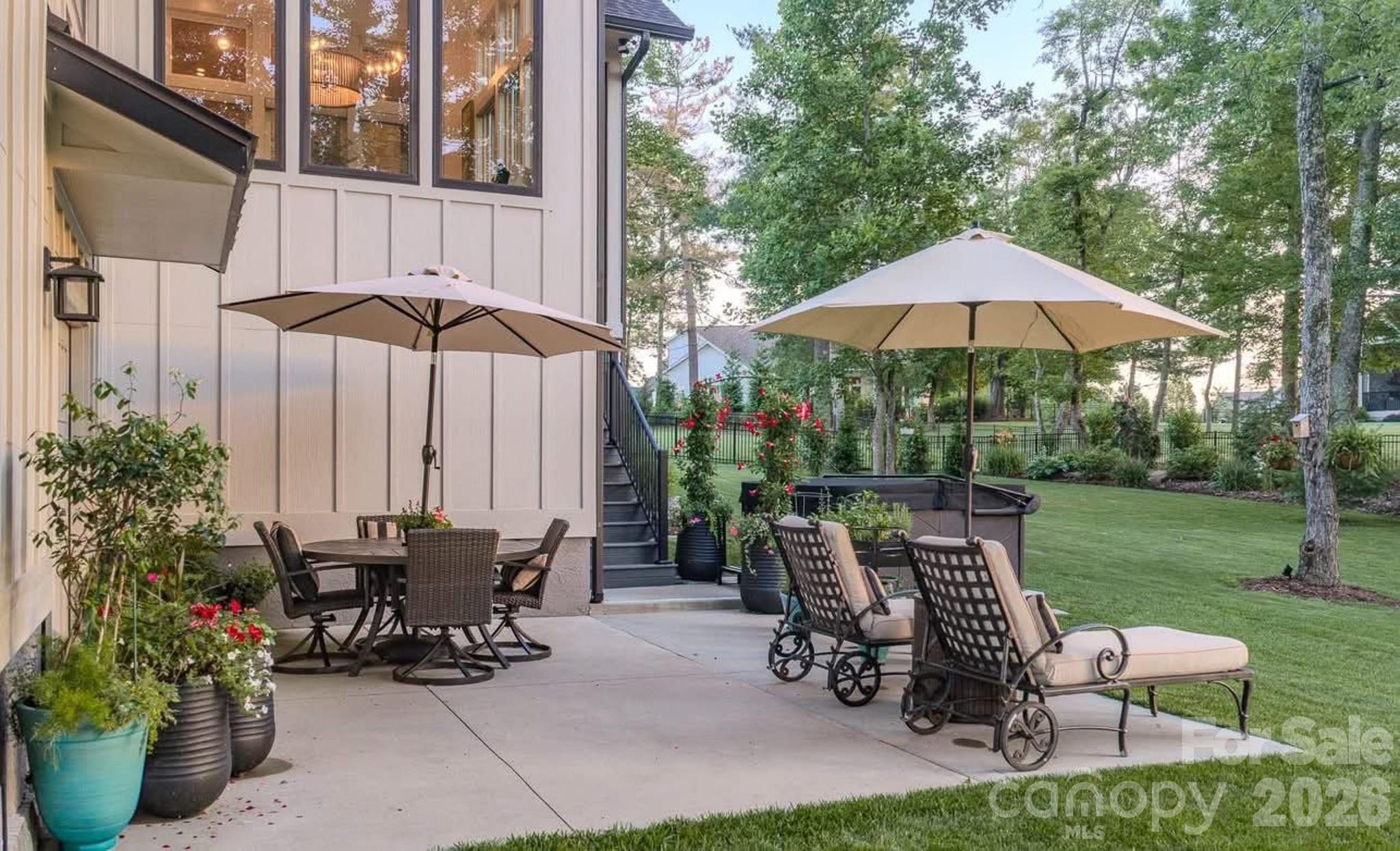 73 Angelina Lane — Mills River