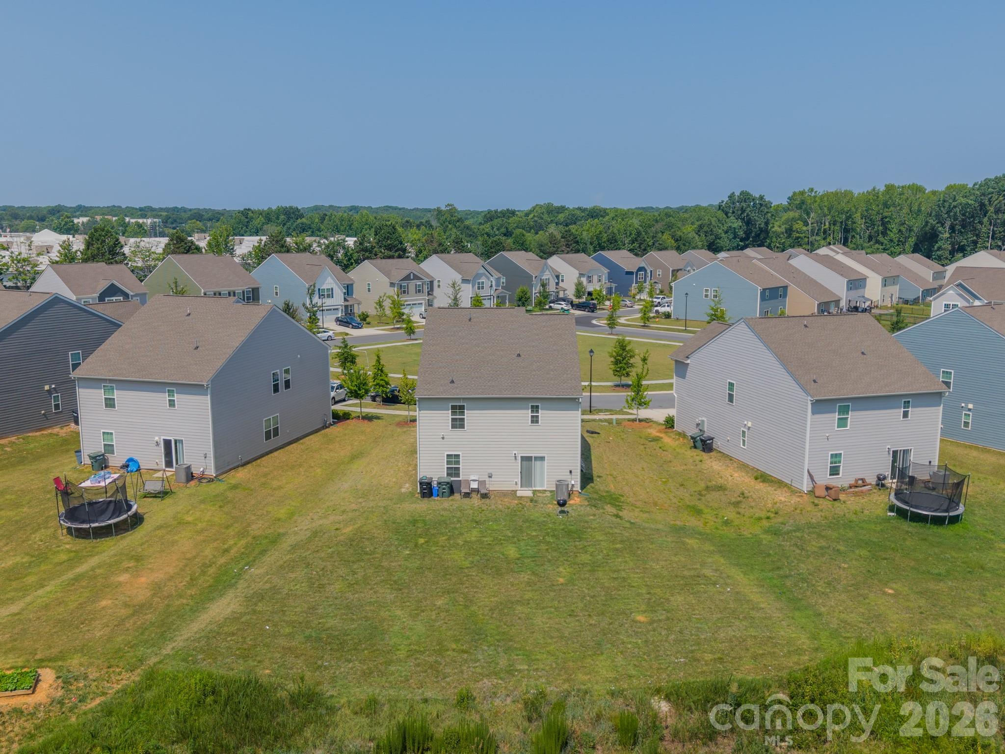 2612 New Summer Court — Monroe