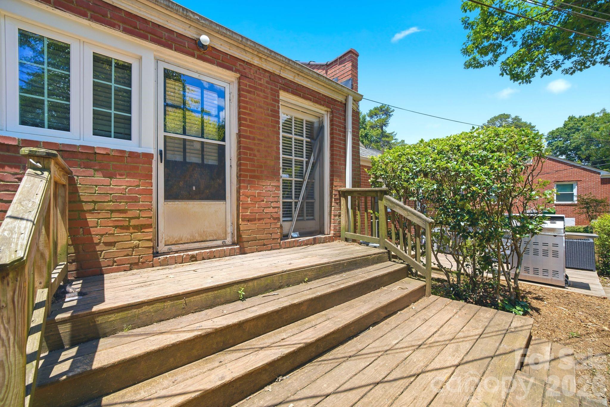 1833 Jameston Drive — Charlotte