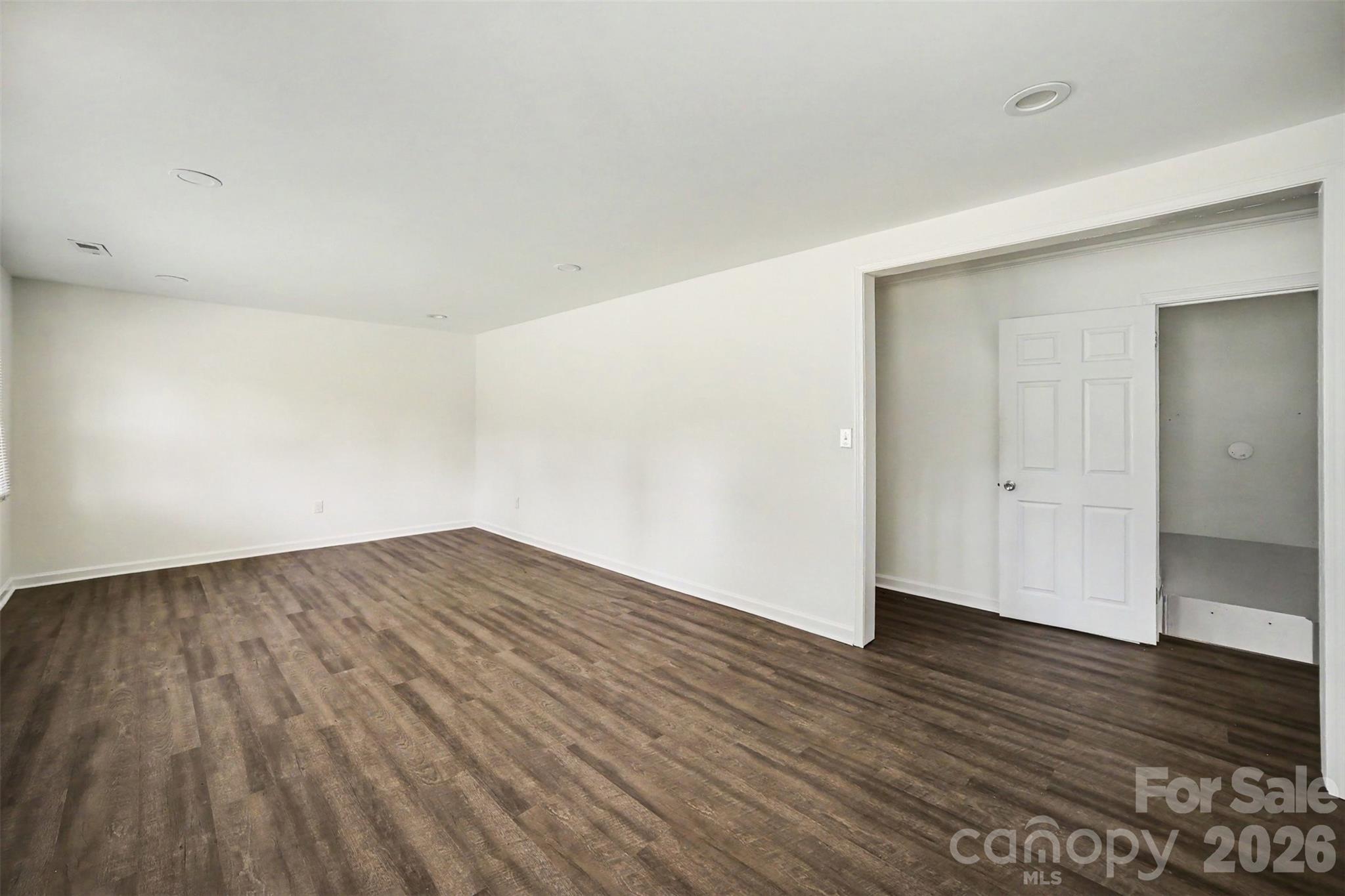 1003 W Sumter Street — Shelby