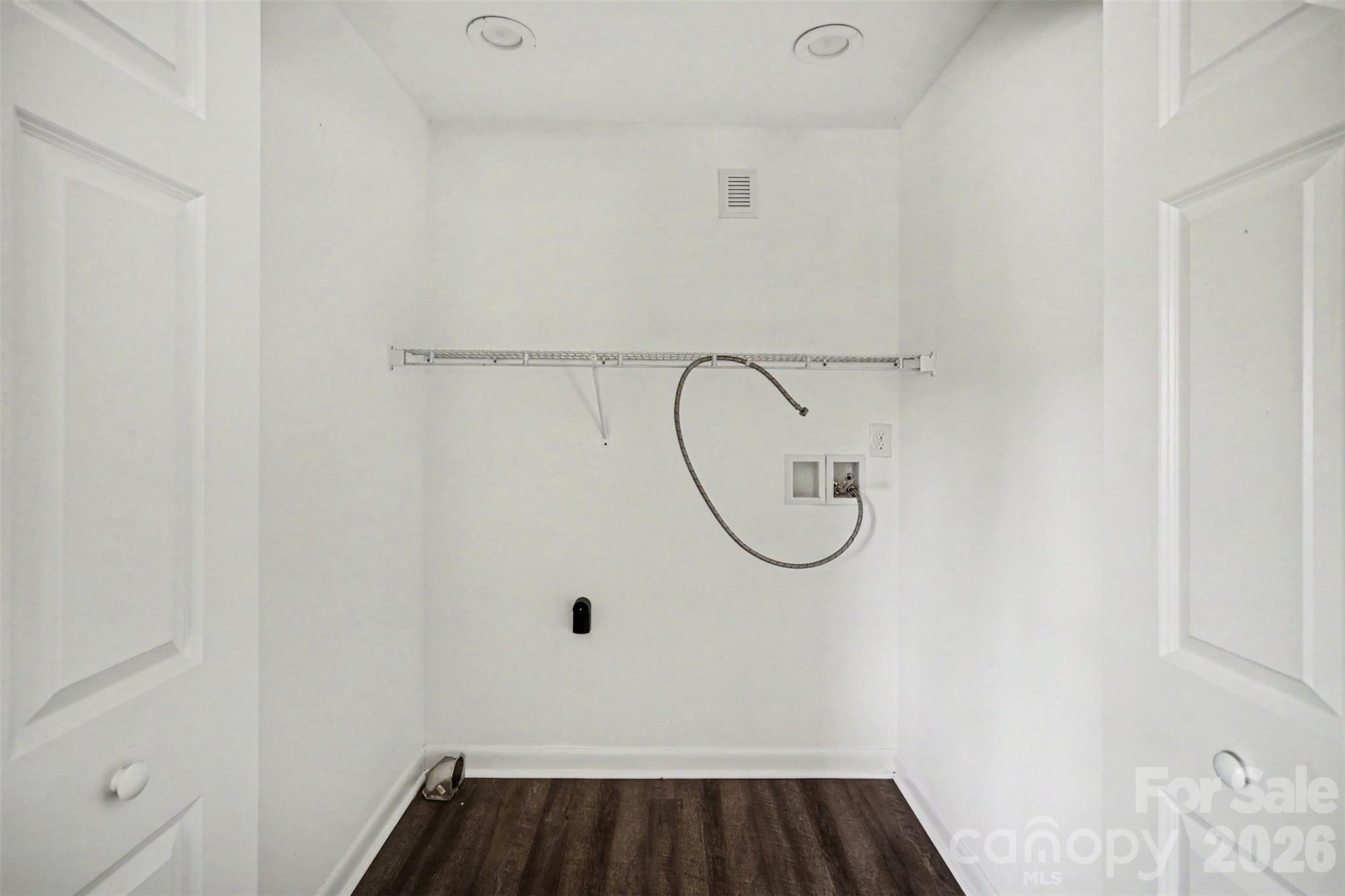 1003 W Sumter Street — Shelby