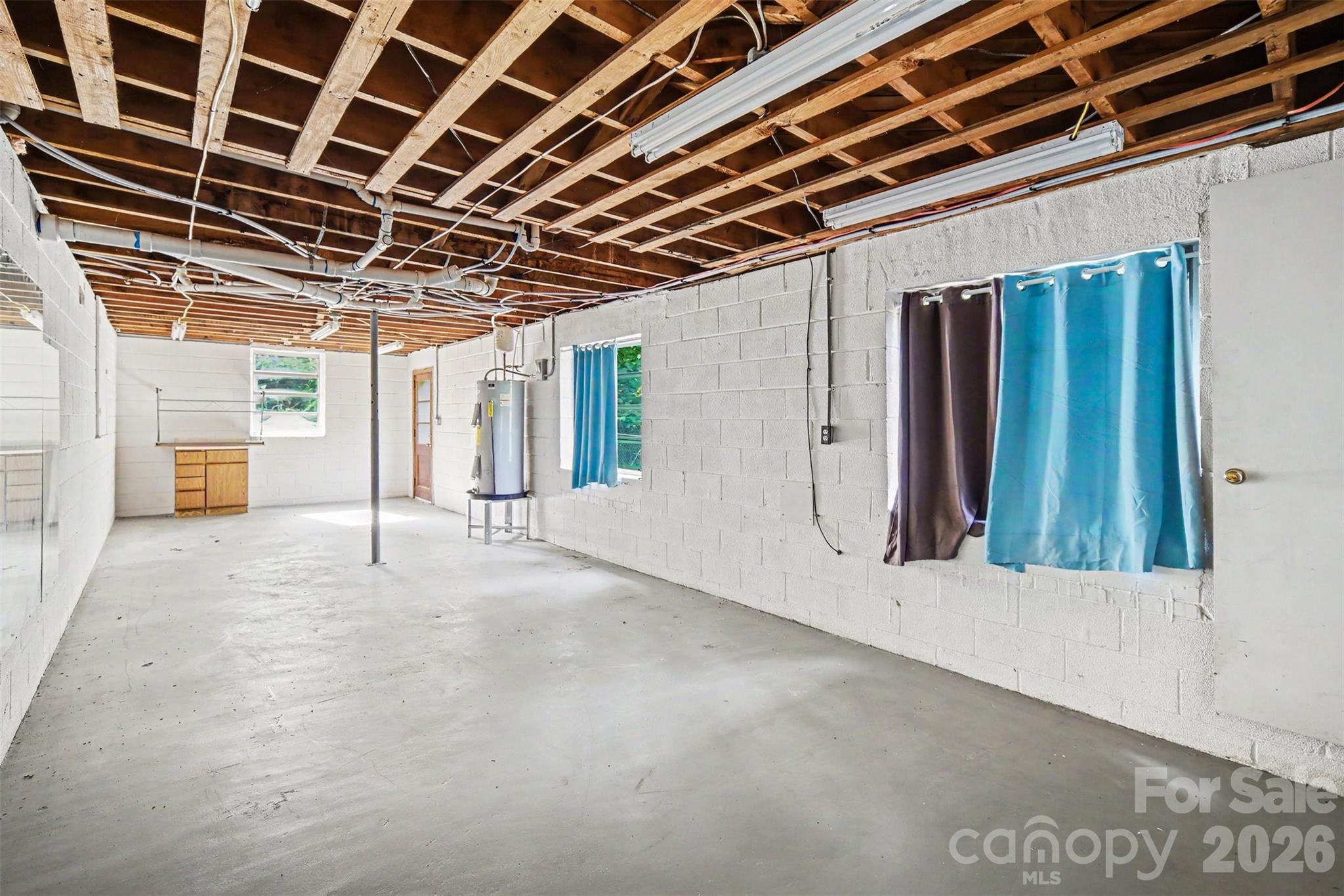 1003 W Sumter Street — Shelby