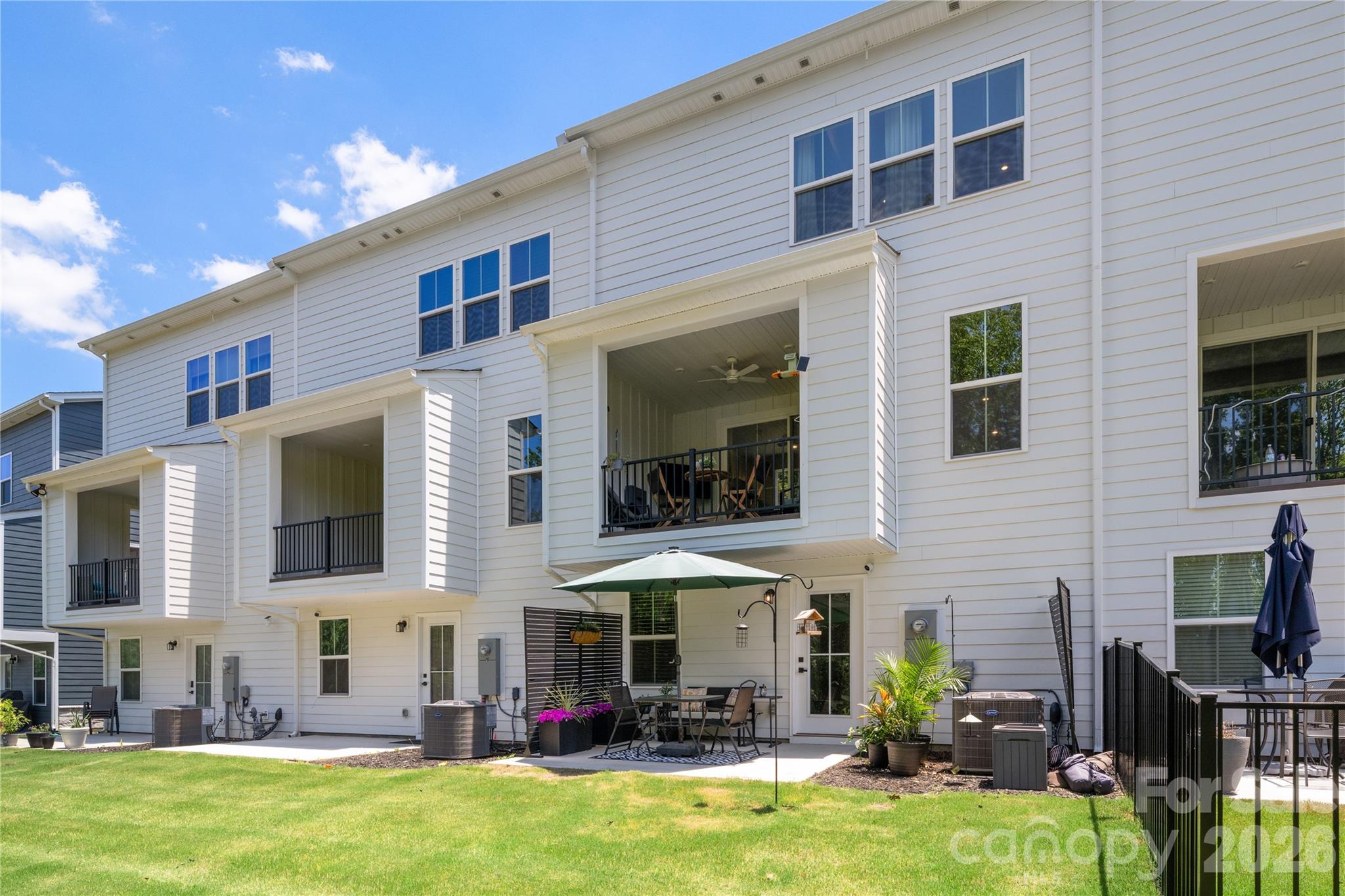 2135 Flicker Road — Indian Land