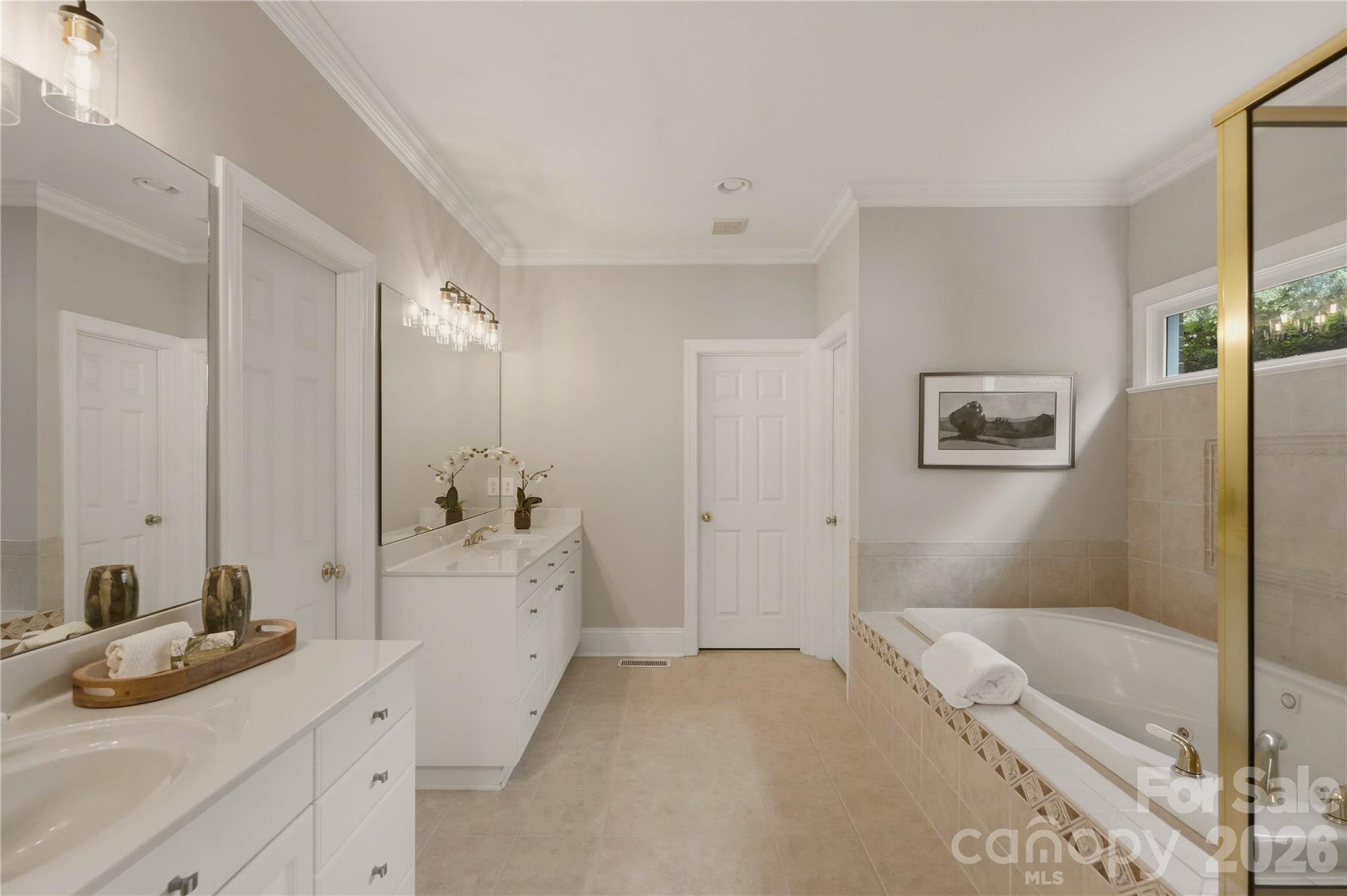 12414 Three Lakes Drive — Charlotte