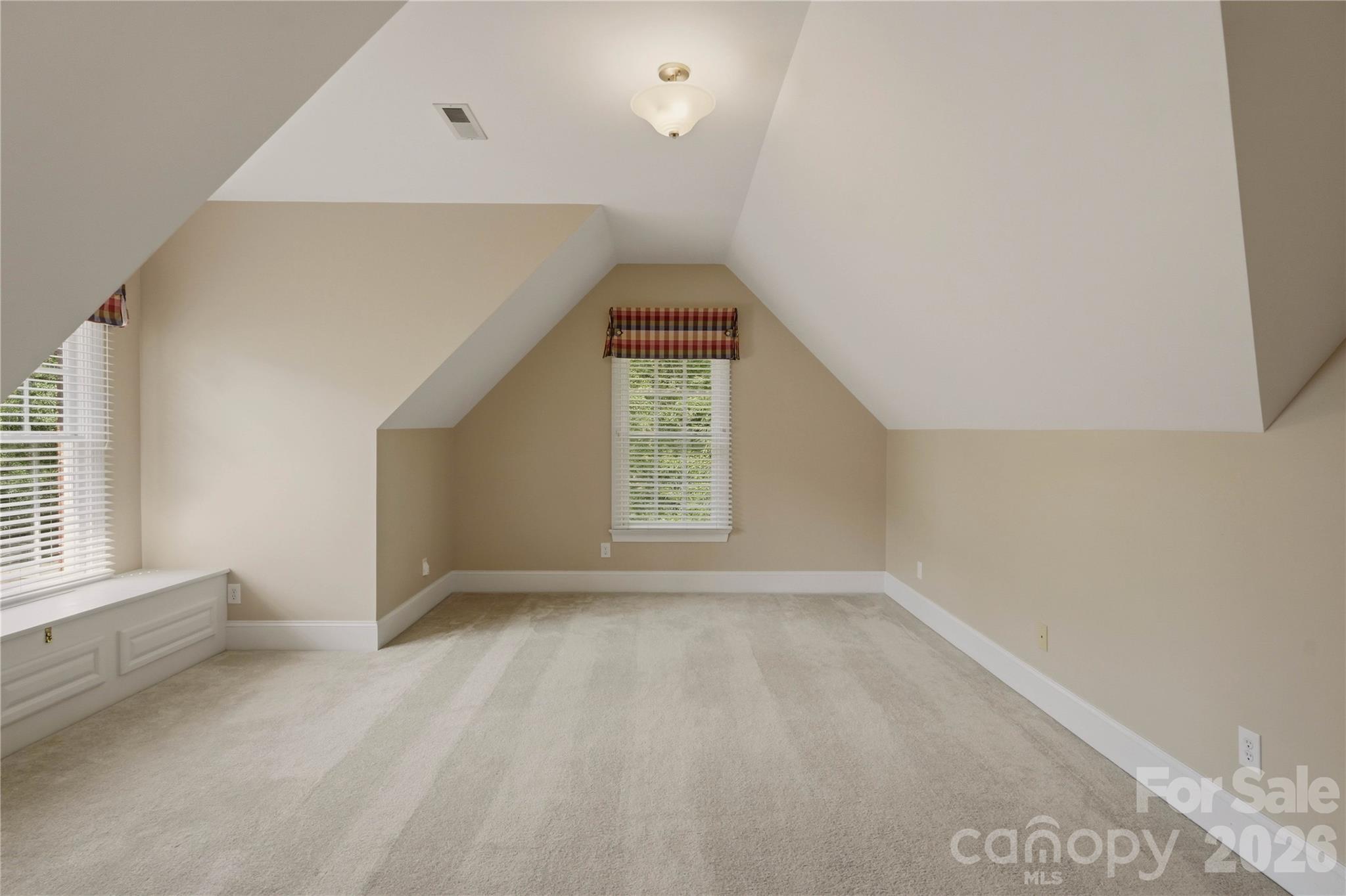 12414 Three Lakes Drive — Charlotte