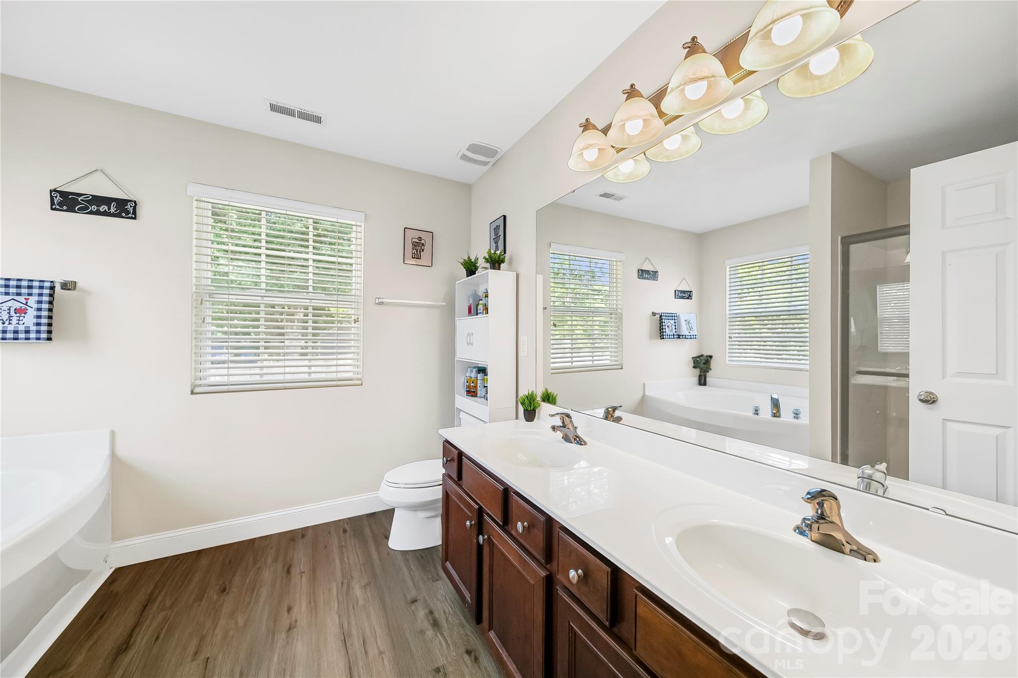 1721 Canebrook Glen — York