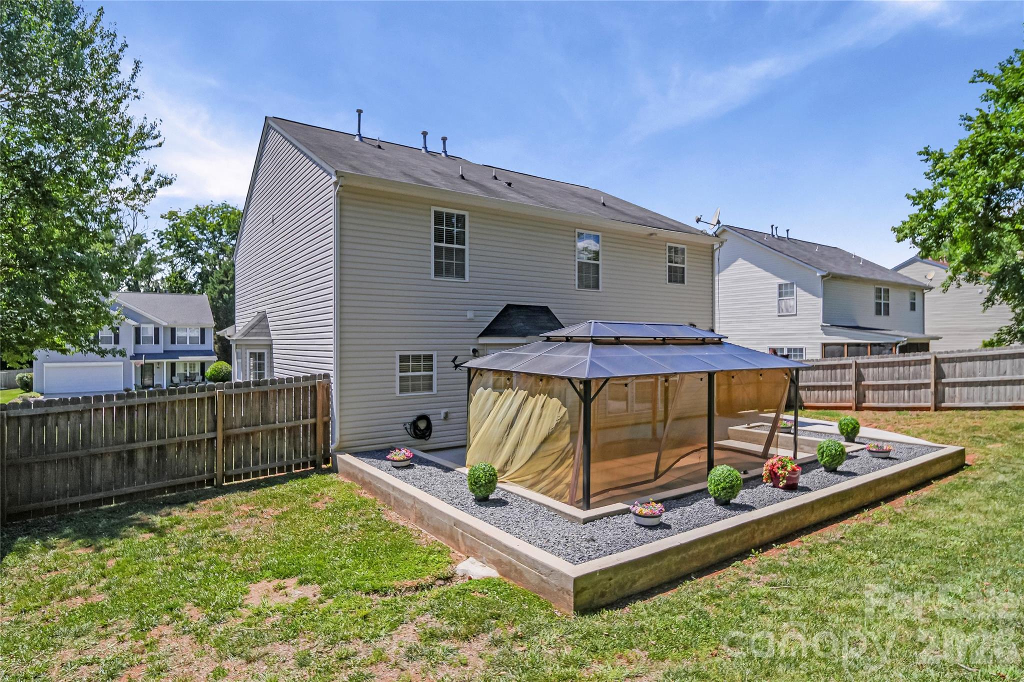 1721 Canebrook Glen — York