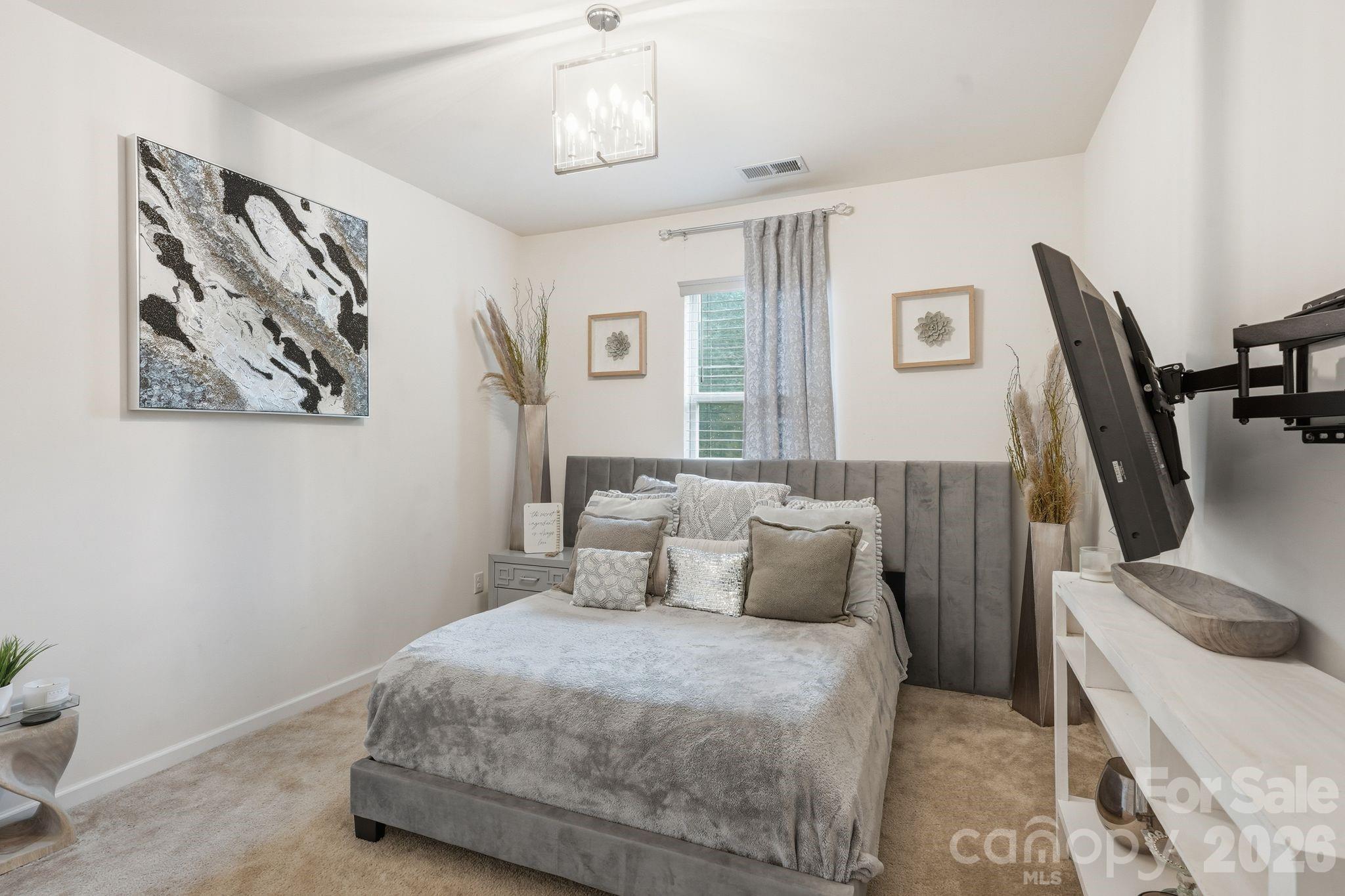 4870 Summerside Drive — Clover