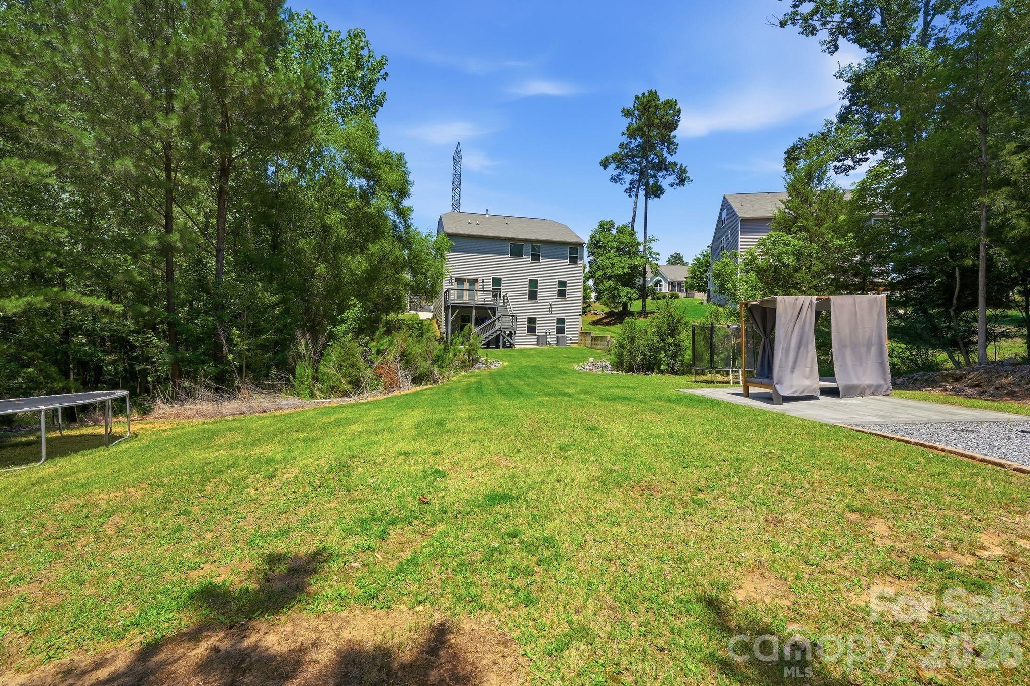 4870 Summerside Drive — Clover