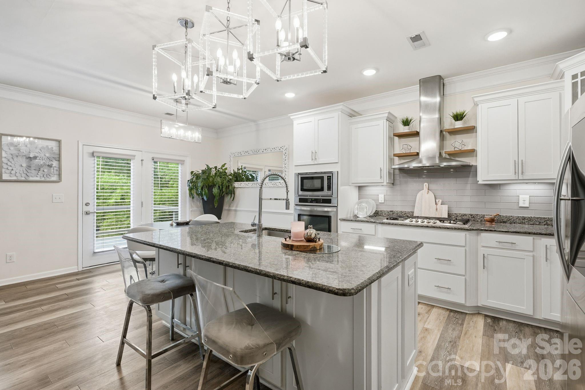 4870 Summerside Drive — Clover