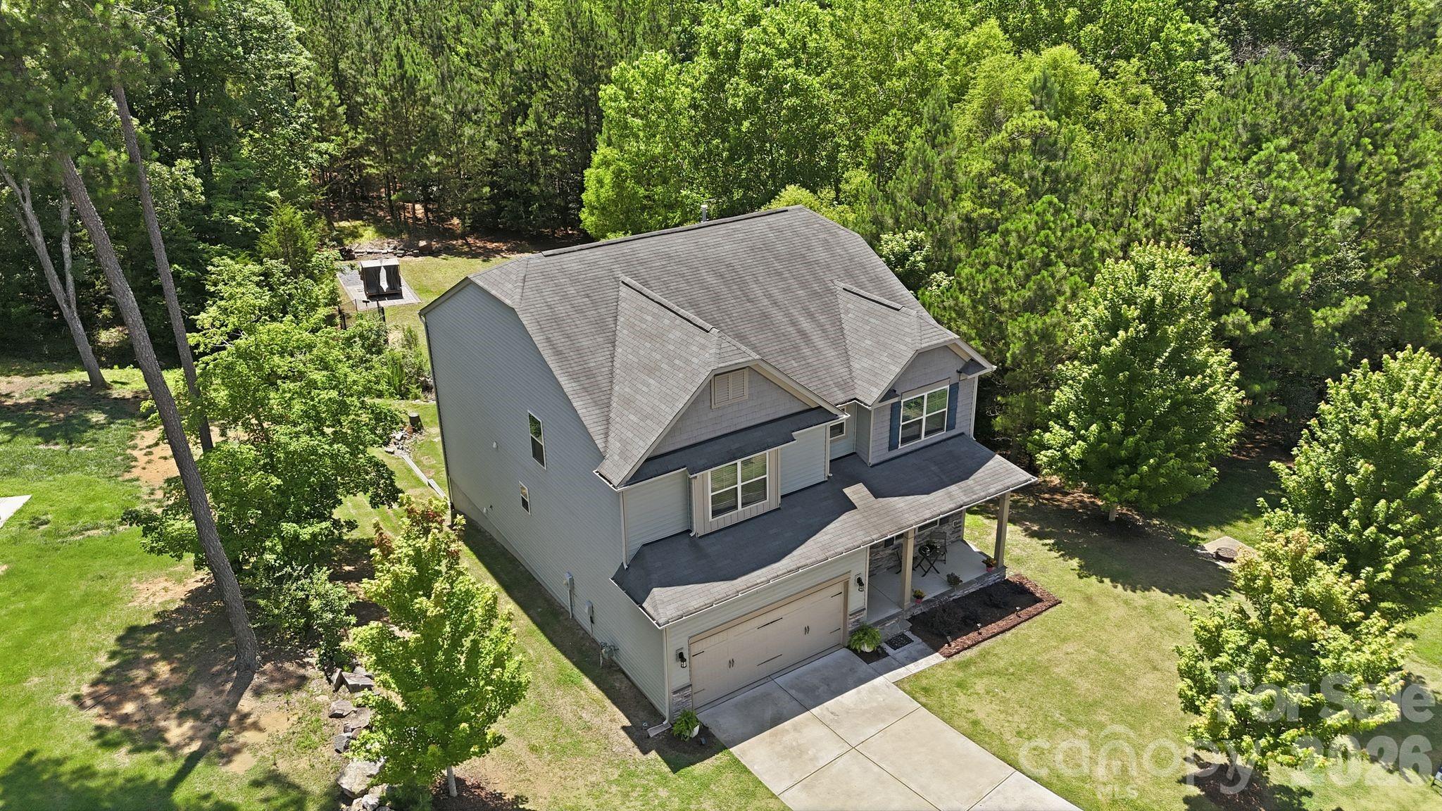4870 Summerside Drive — Clover