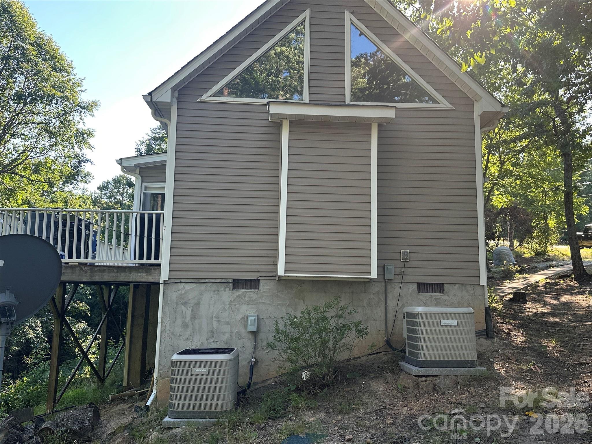 1480 Pine Mountain Drive — Connelly Springs