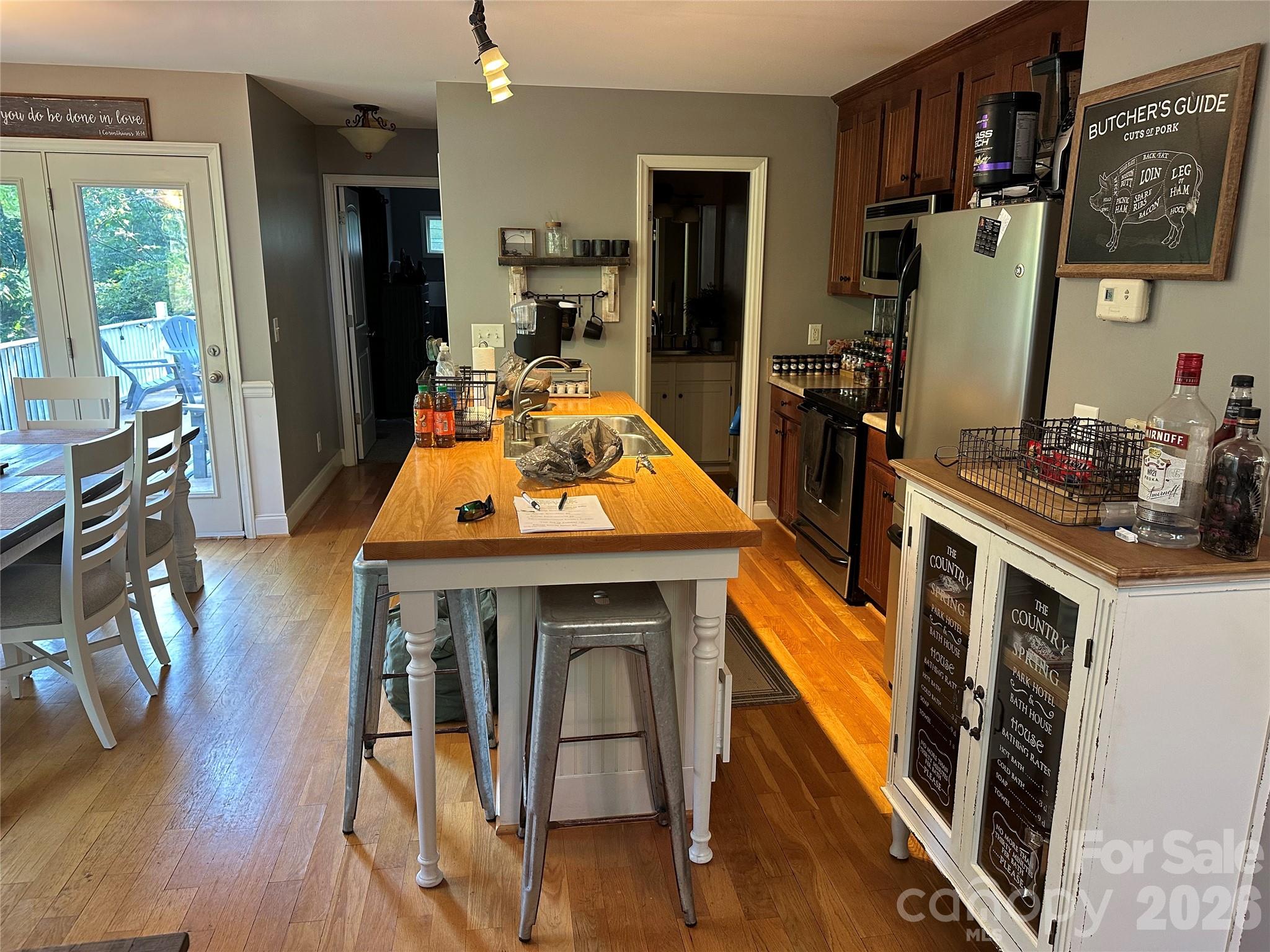 1480 Pine Mountain Drive — Connelly Springs