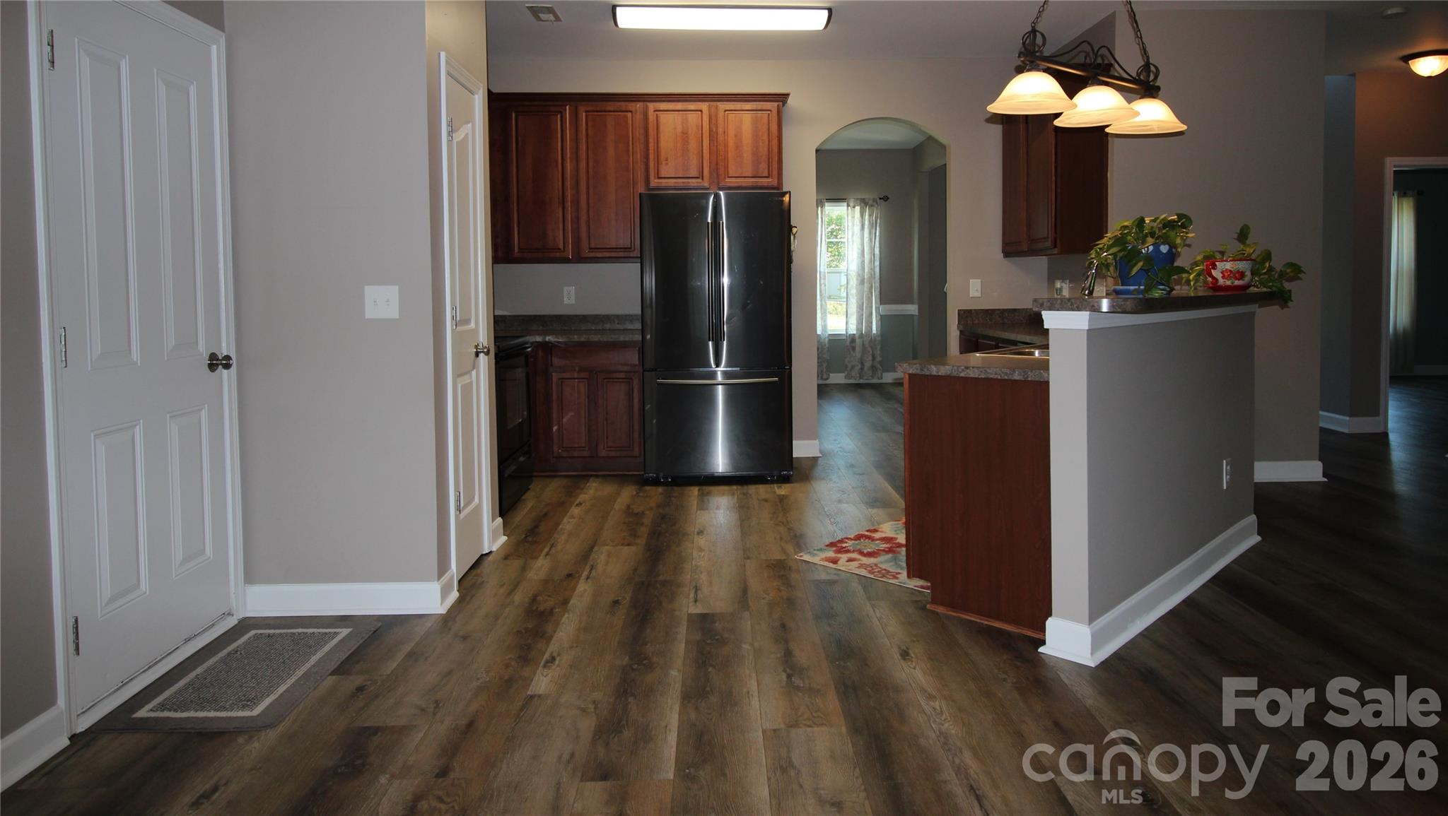 1034 Arrowhead Drive SE — Concord