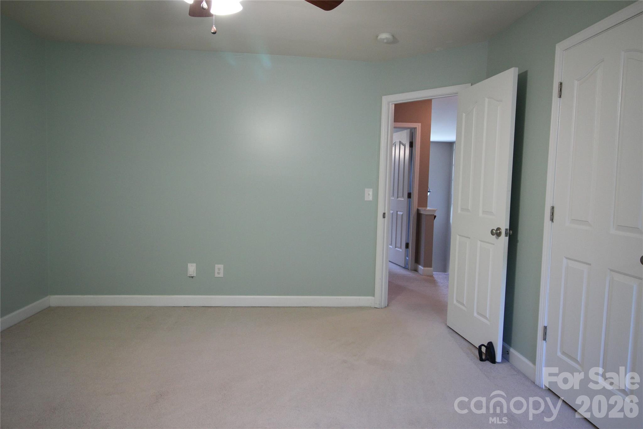 1034 Arrowhead Drive SE — Concord